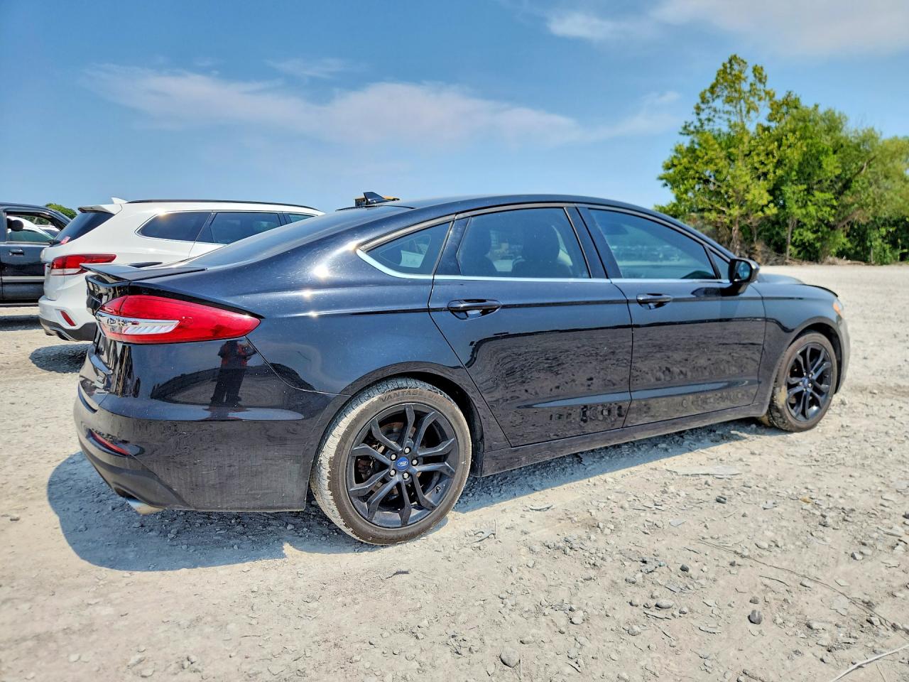 2019 Ford Fusion Se Black vin: 3FA6P0HD3KR133471