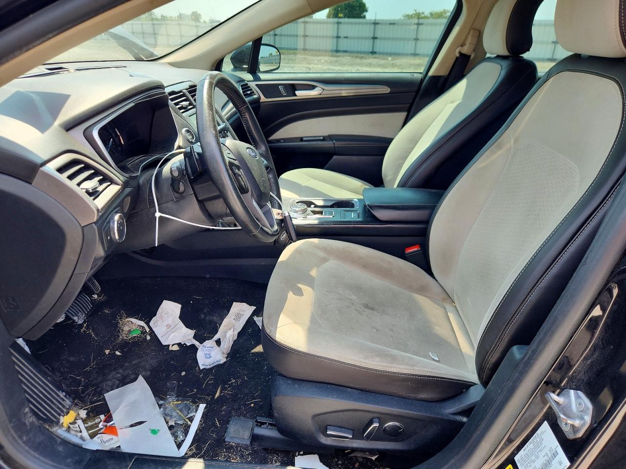 2019 Ford Fusion Se Black vin: 3FA6P0HD3KR133471