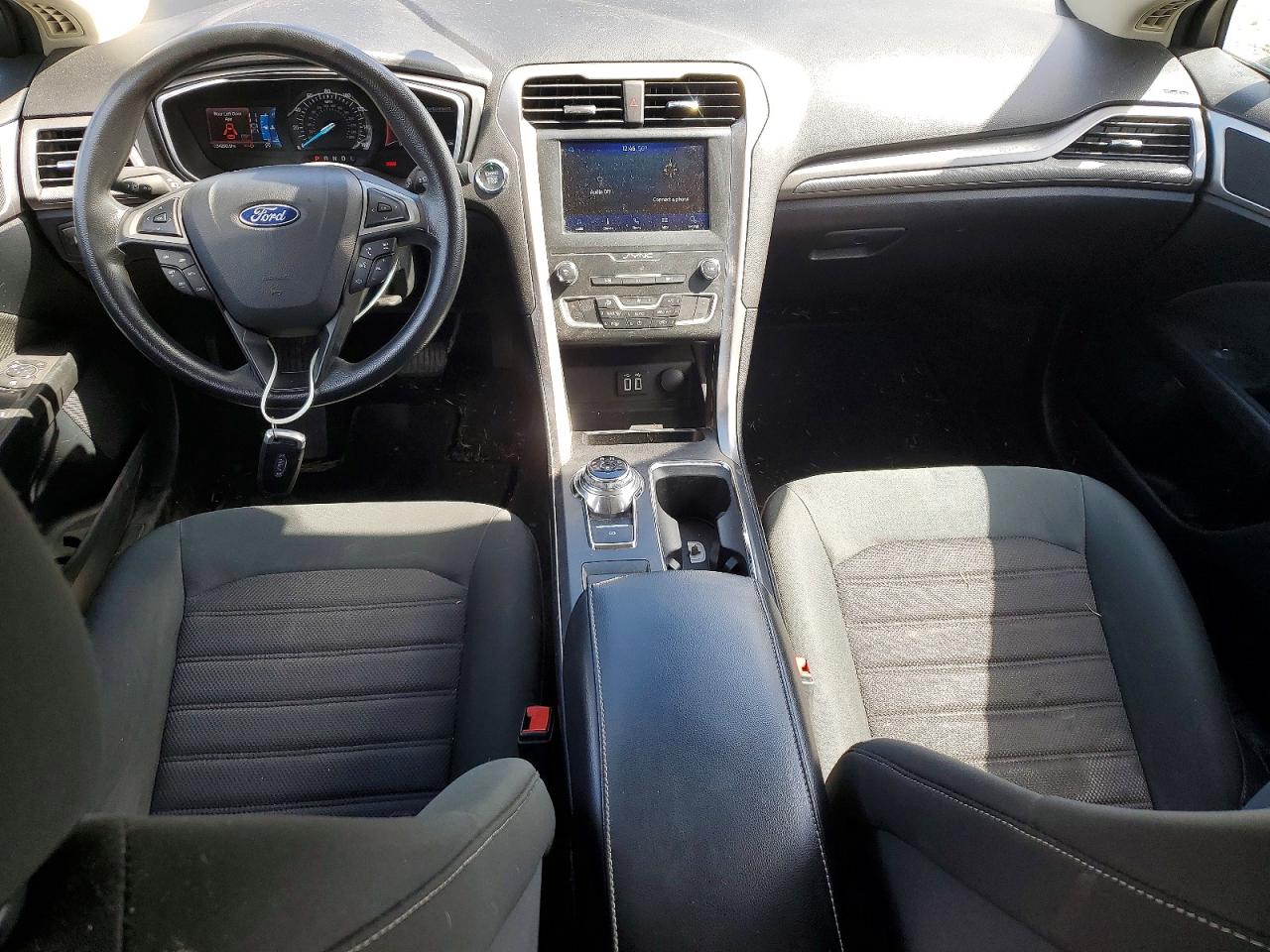 2020 Ford Fusion Se Black vin: 3FA6P0HD3LR189671