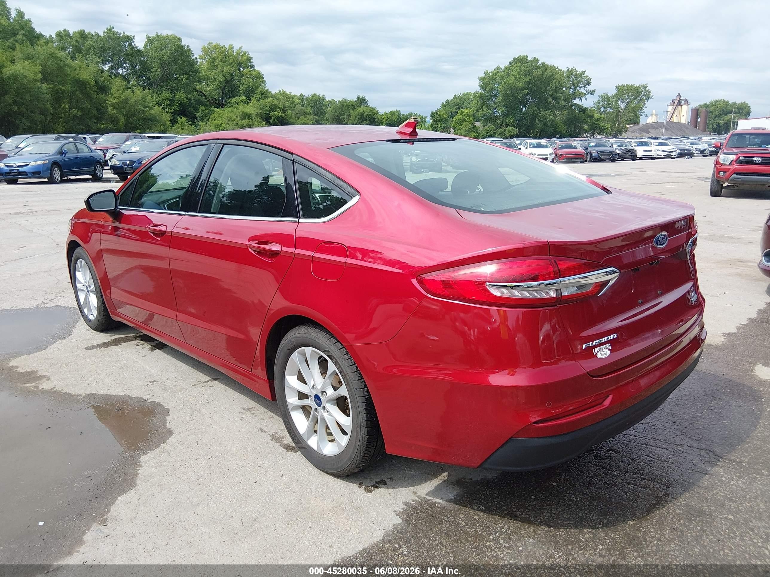 2020 Ford Fusion Se Red vin: 3FA6P0HD3LR219882