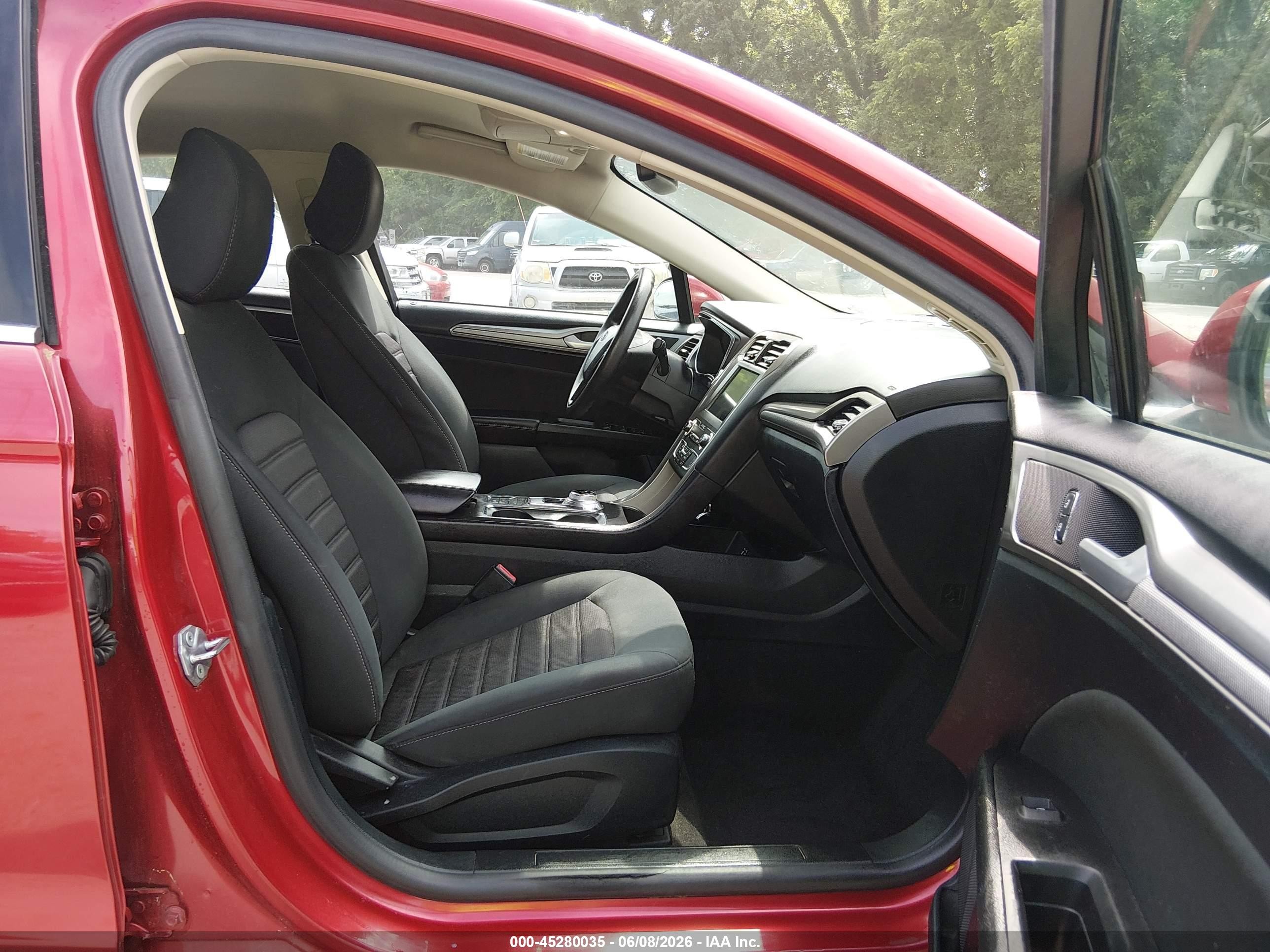 2020 Ford Fusion Se Red vin: 3FA6P0HD3LR219882