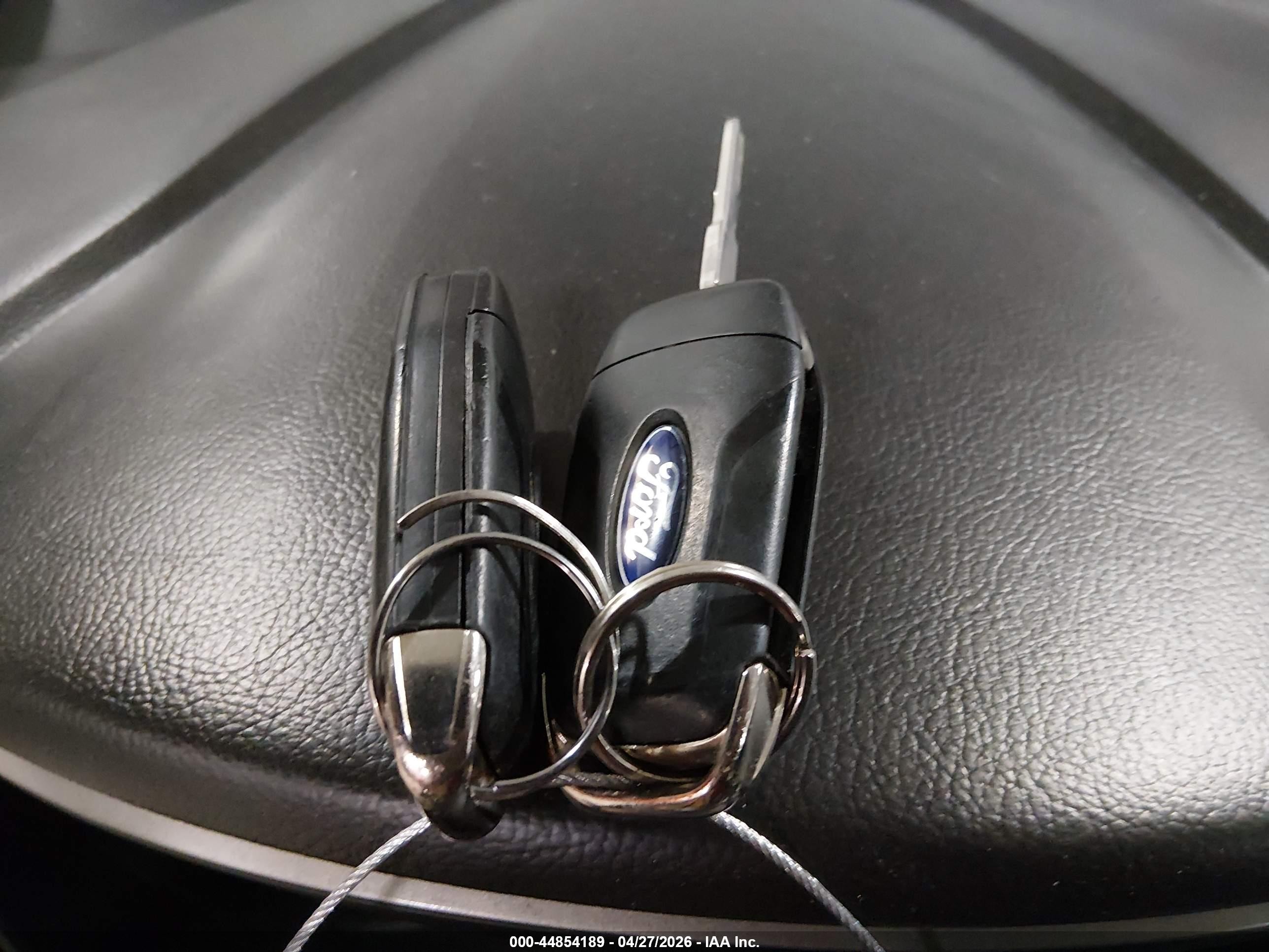 2014 Ford Fusion Se Красный vin: 3FA6P0HD4ER135394