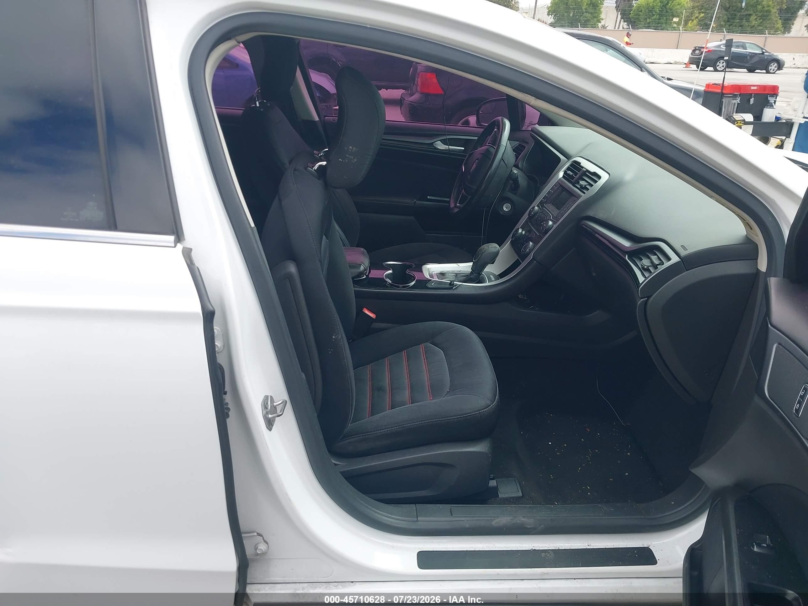 2014 Ford Fusion Se White vin: 3FA6P0HD4ER194901