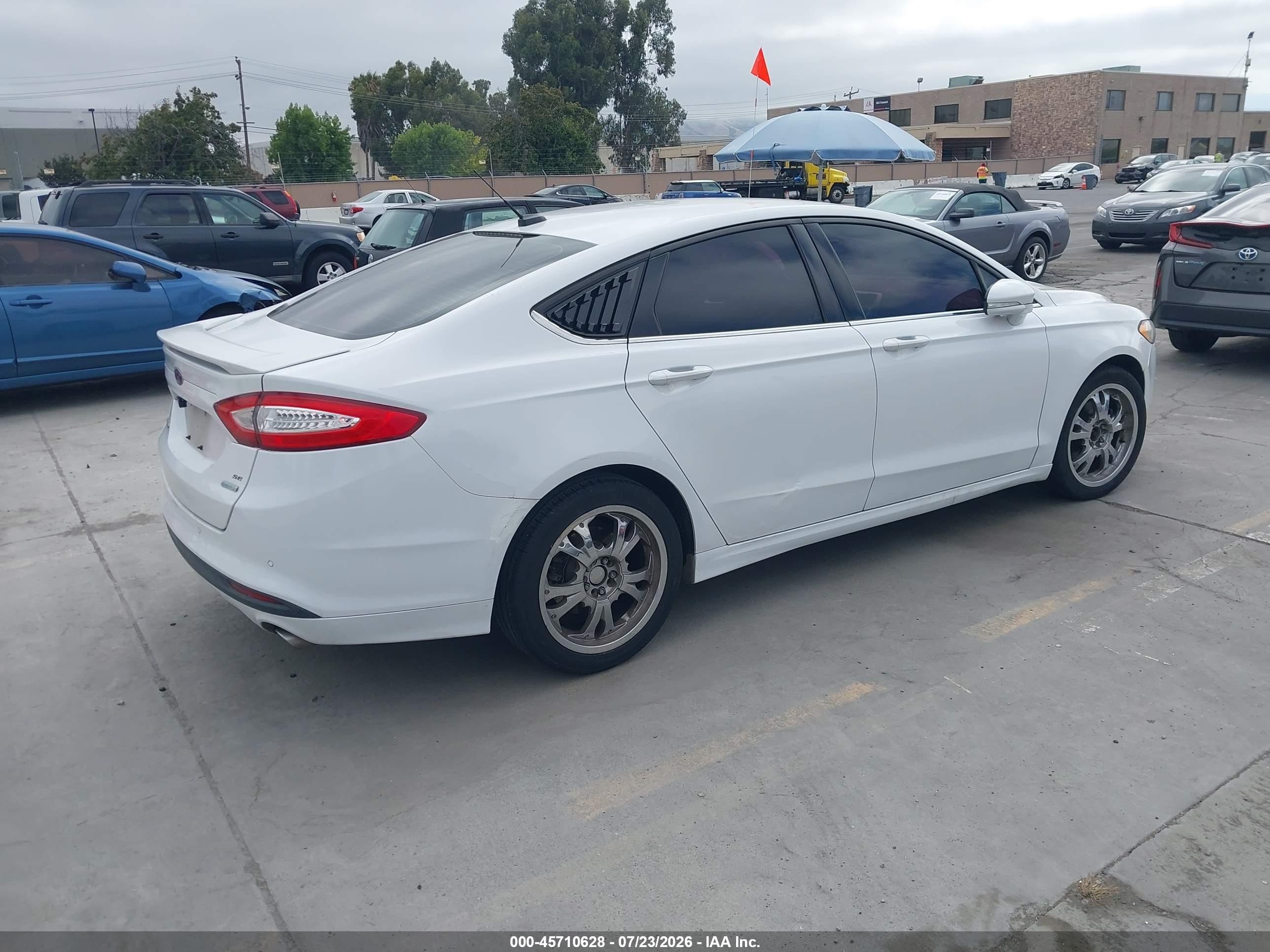 2014 Ford Fusion Se White vin: 3FA6P0HD4ER194901