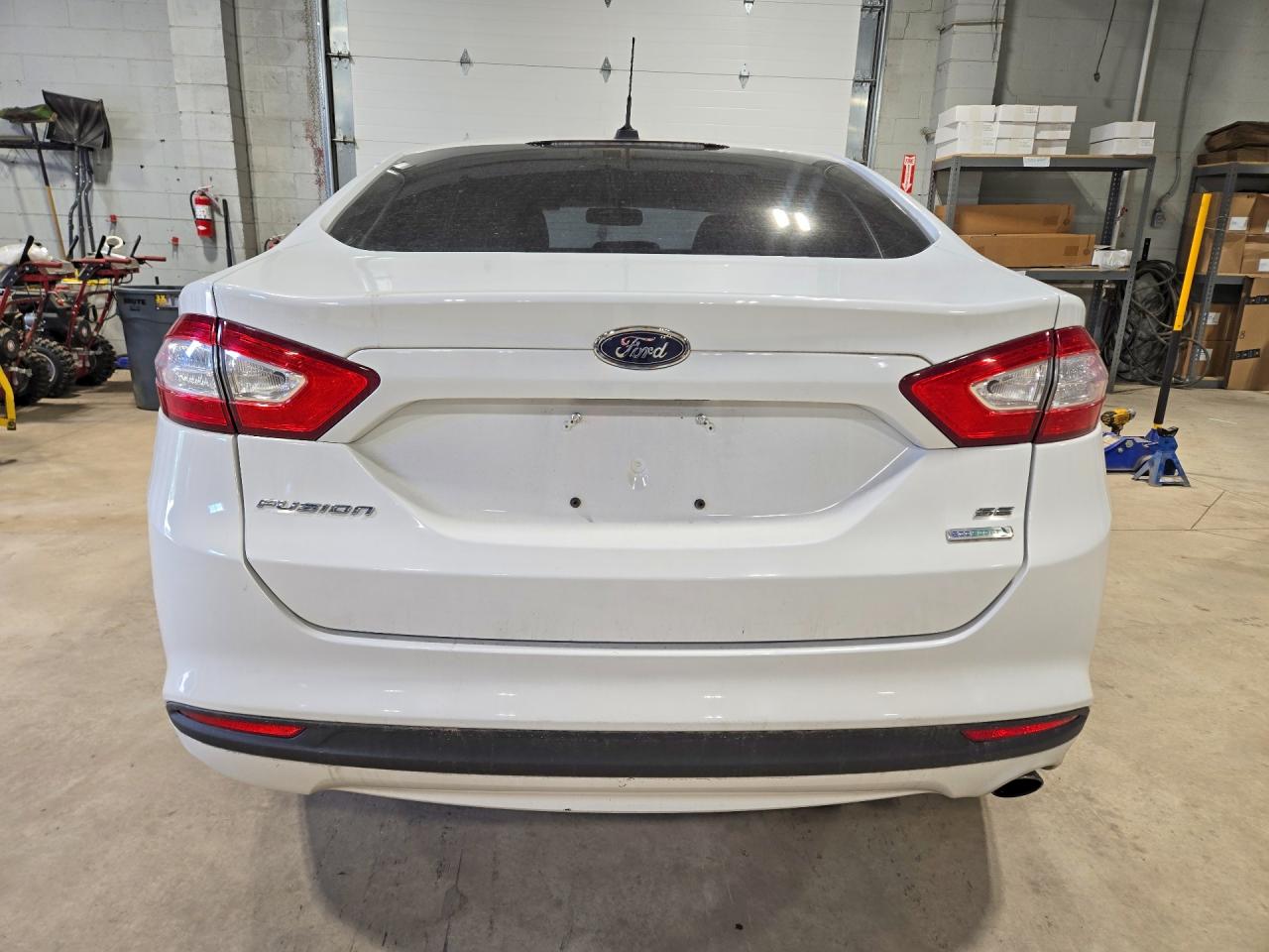 2014 Ford Fusion Se White vin: 3FA6P0HD4ER321436