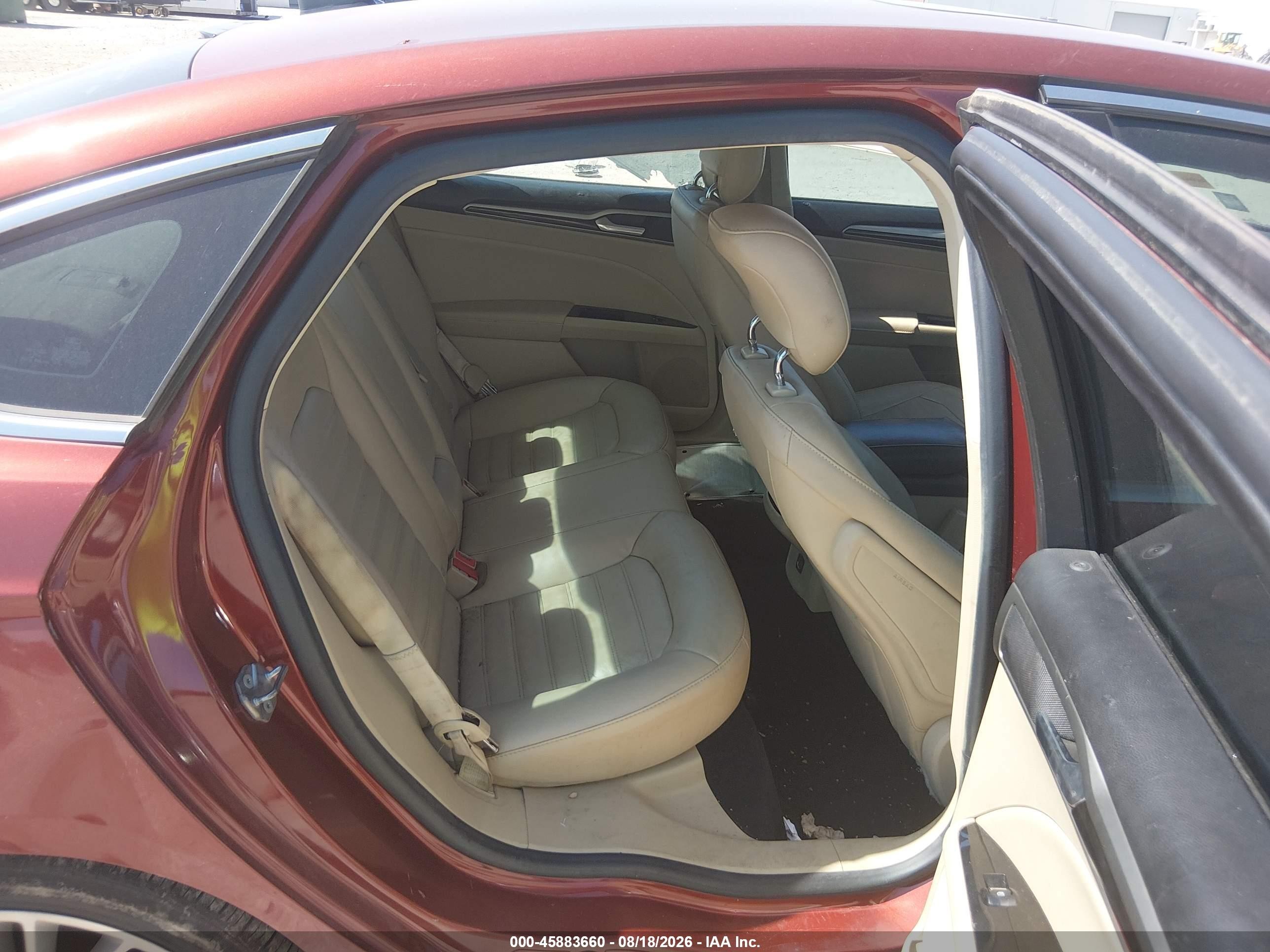 2014 Ford Fusion Se Red vin: 3FA6P0HD4ER365565