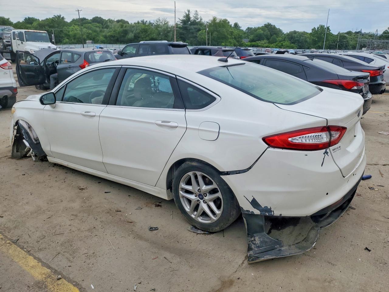 2015 Ford Fusion Se White vin: 3FA6P0HD4FR117978