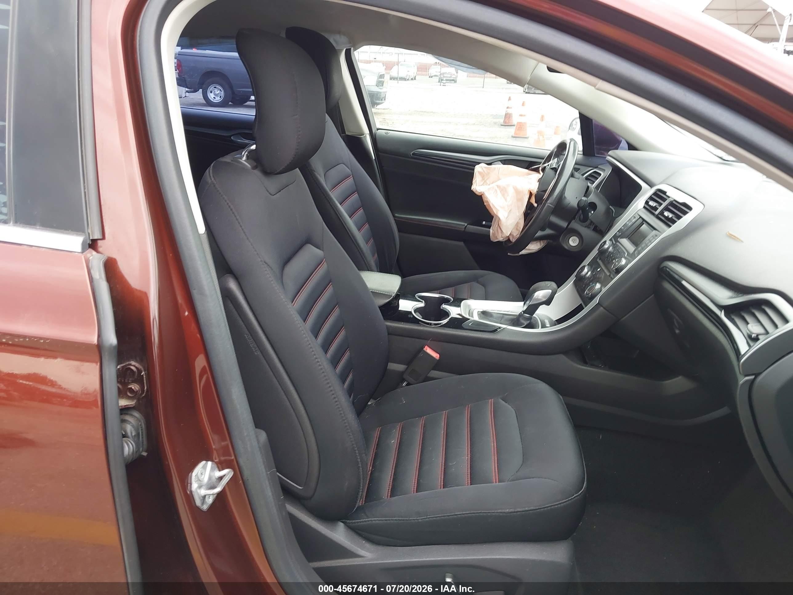 2015 Ford Fusion Se Brown vin: 3FA6P0HD4FR128883