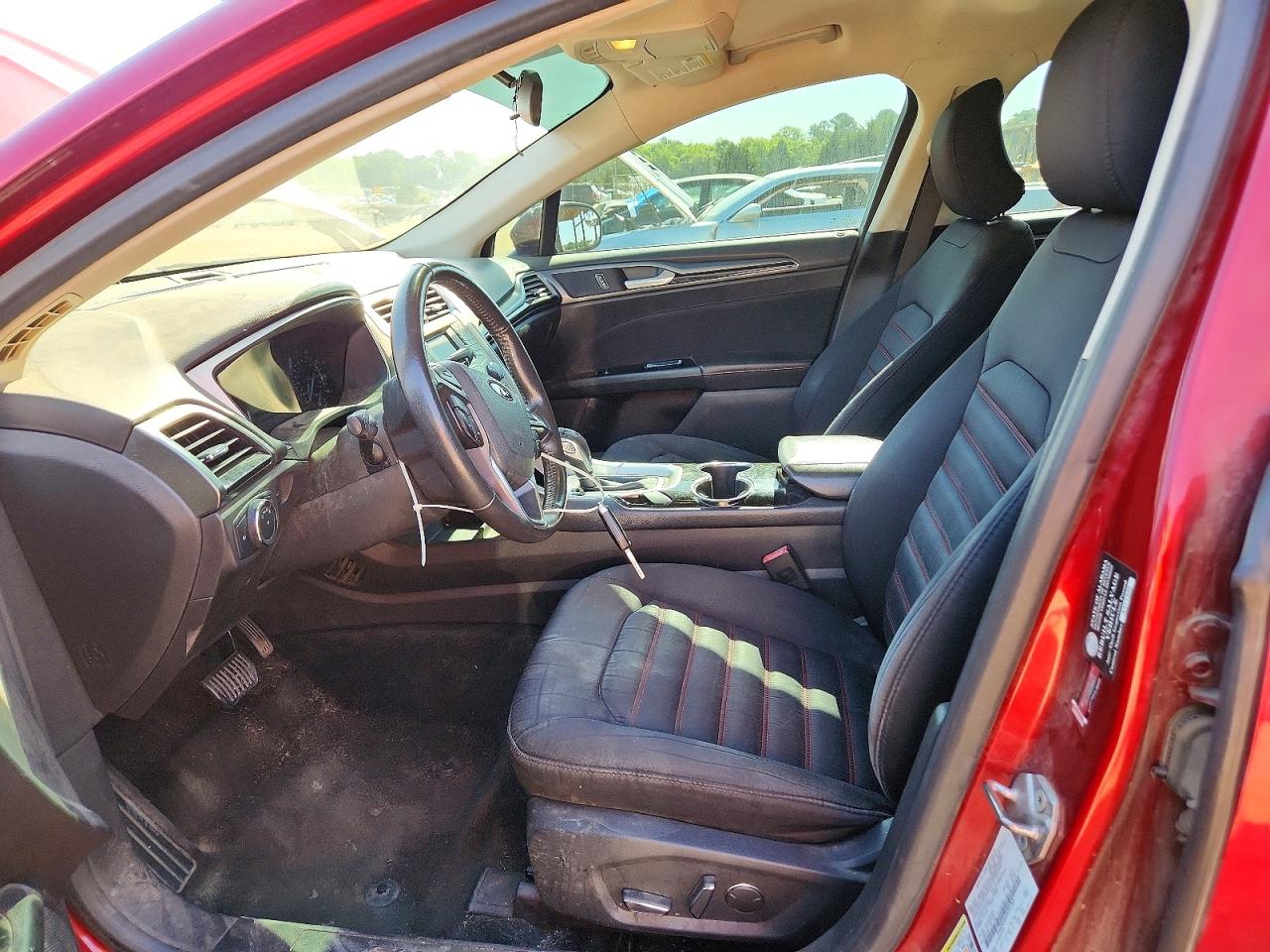 2015 Ford Fusion Se Red vin: 3FA6P0HD4FR231267