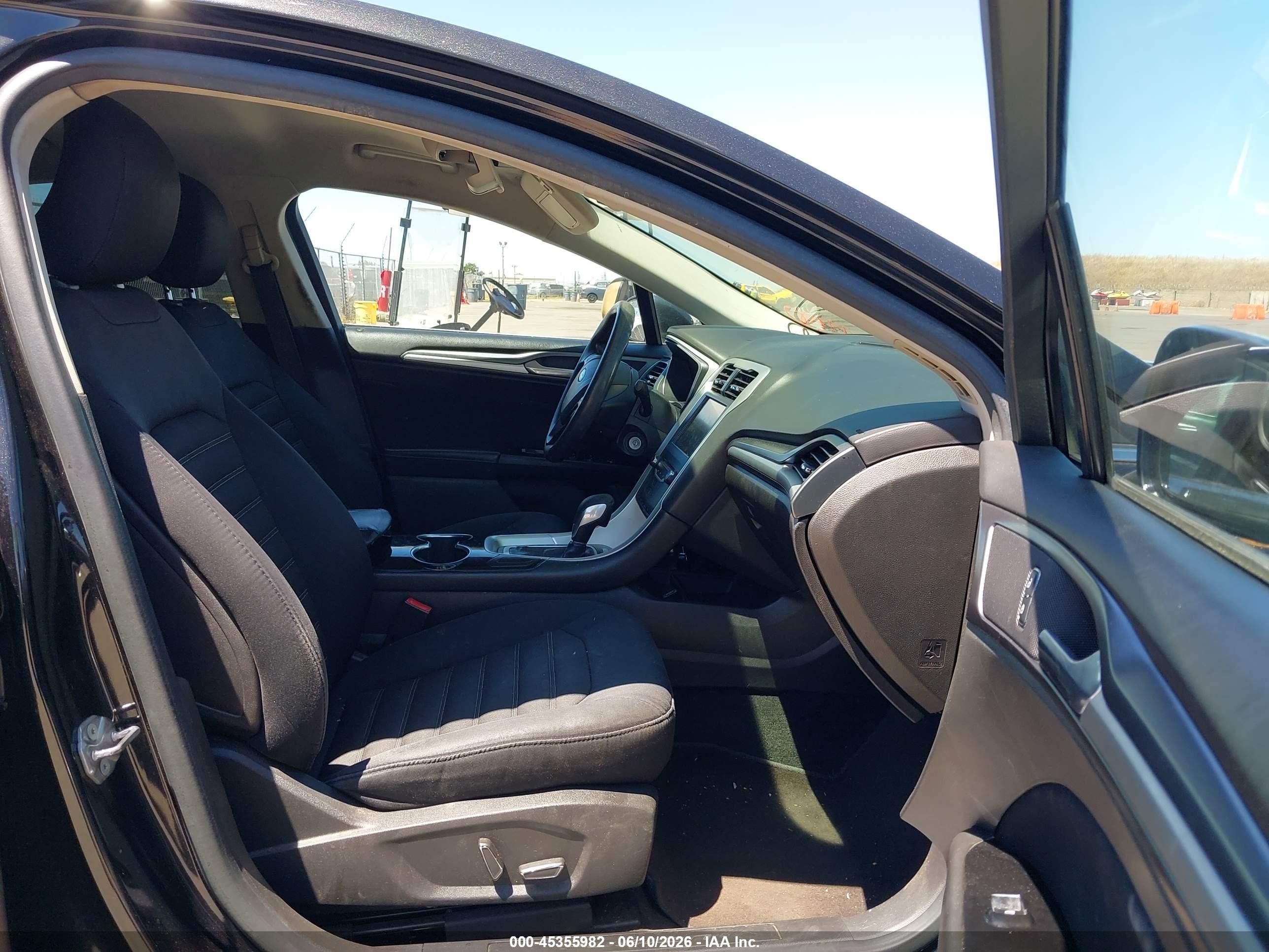 2015 Ford Fusion Se Black vin: 3FA6P0HD4FR281554