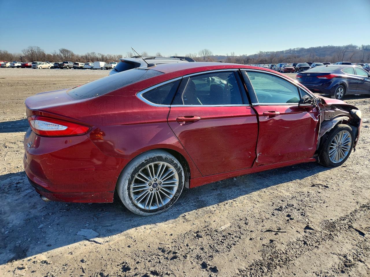 2015 Ford Fusion Se Red vin: 3FA6P0HD4FR302063