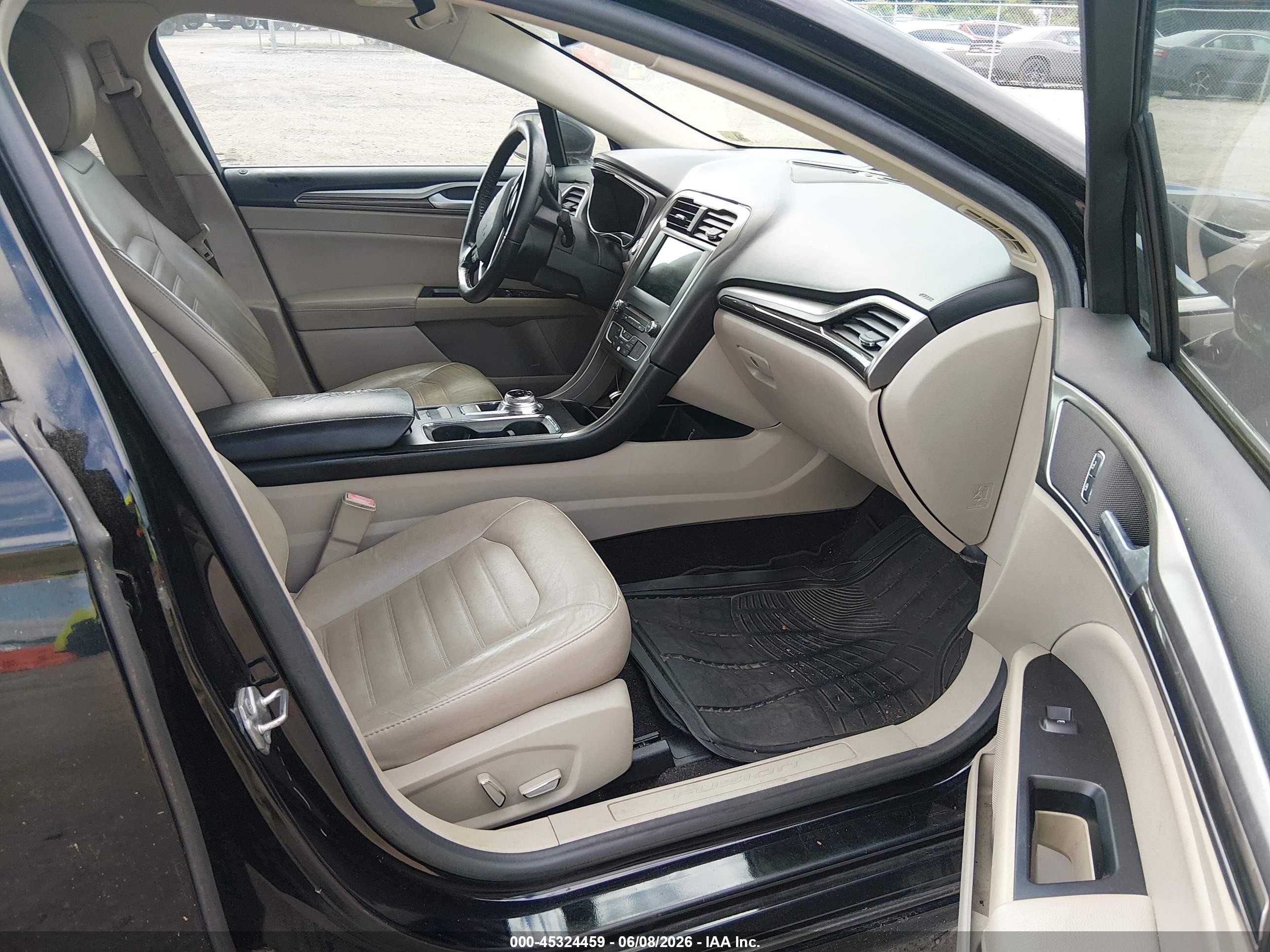 2017 Ford Fusion Se Black vin: 3FA6P0HD4HR245074