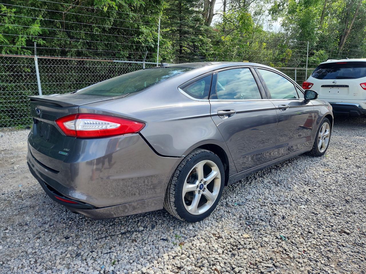 2014 Ford Fusion Se Gray vin: 3FA6P0HD5ER119754