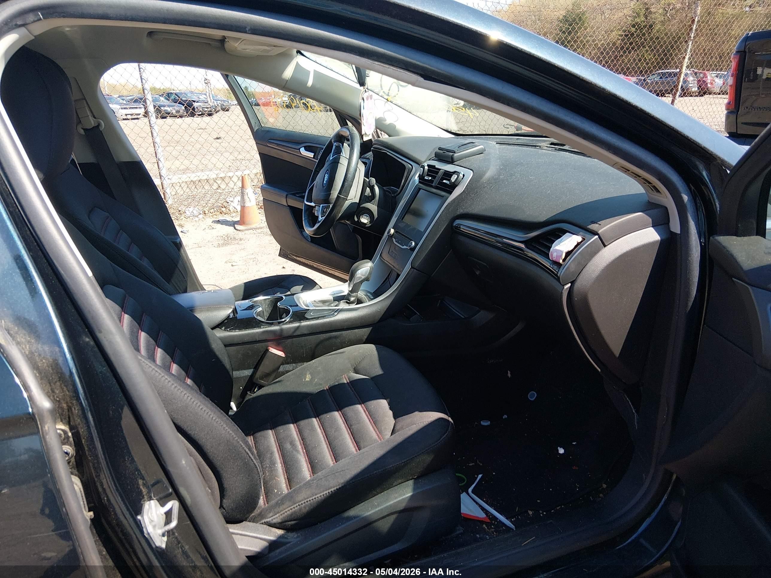 2014 Ford Fusion Se Dark Blue vin: 3FA6P0HD5ER182238