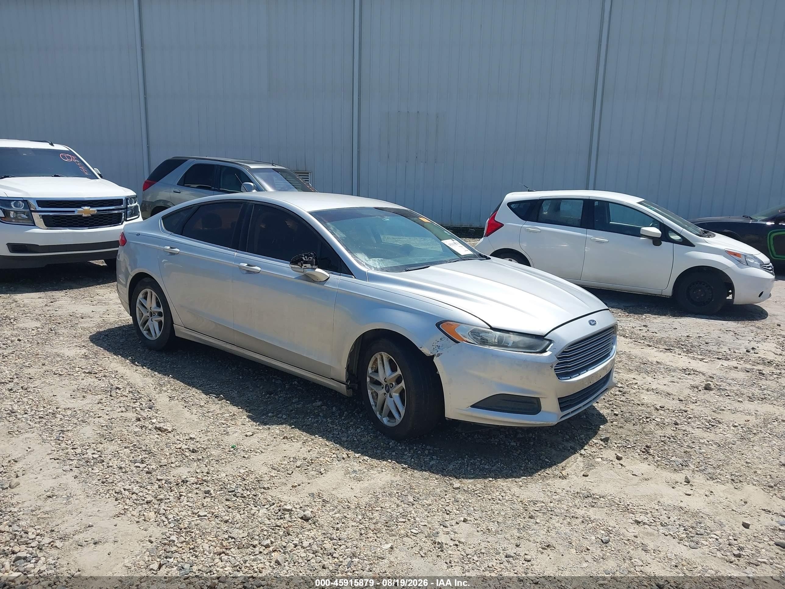 2014 Ford Fusion Se Серебряный vin: 3FA6P0HD5ER219756