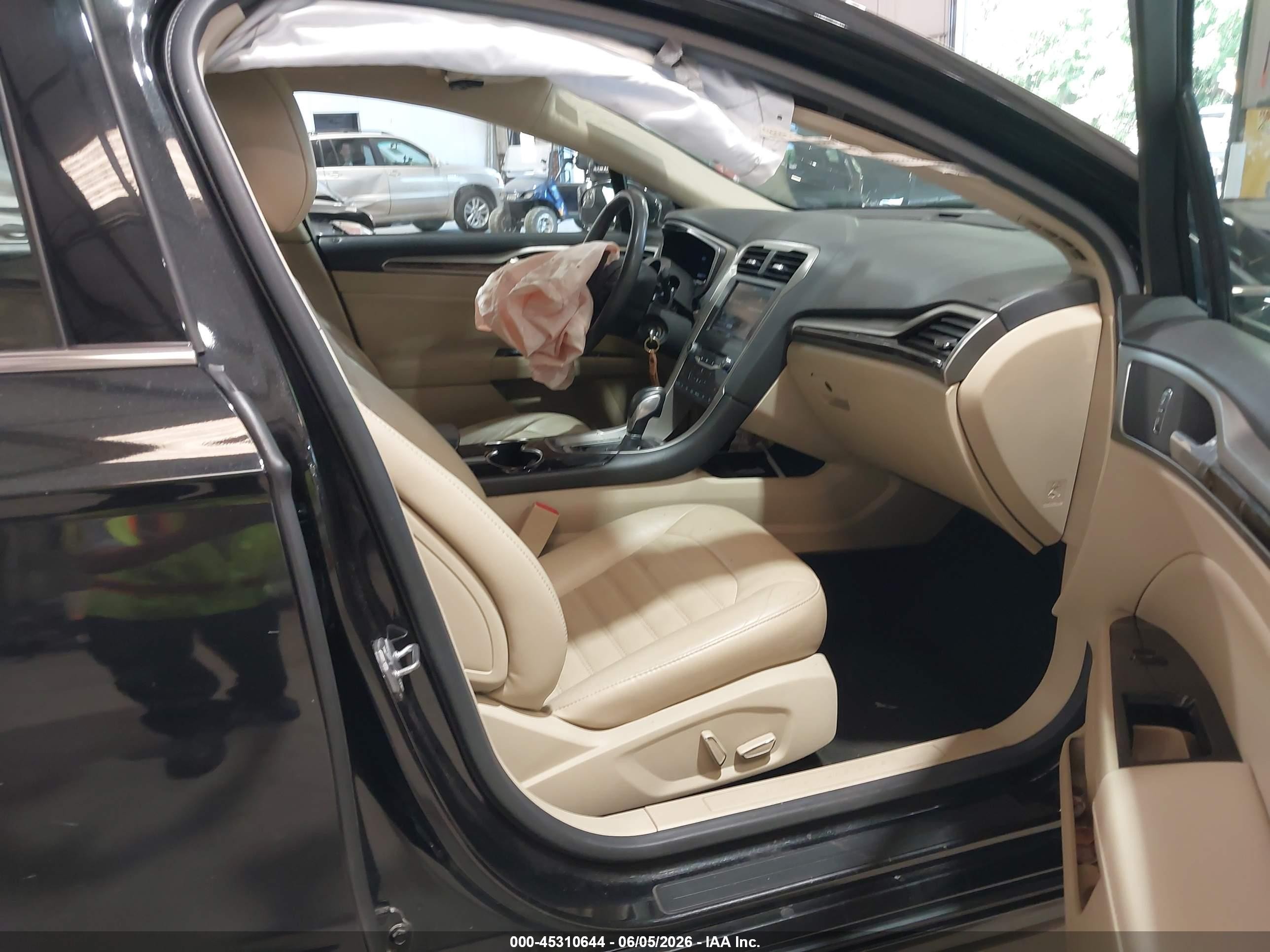 2014 Ford Fusion Se Black vin: 3FA6P0HD5ER303611