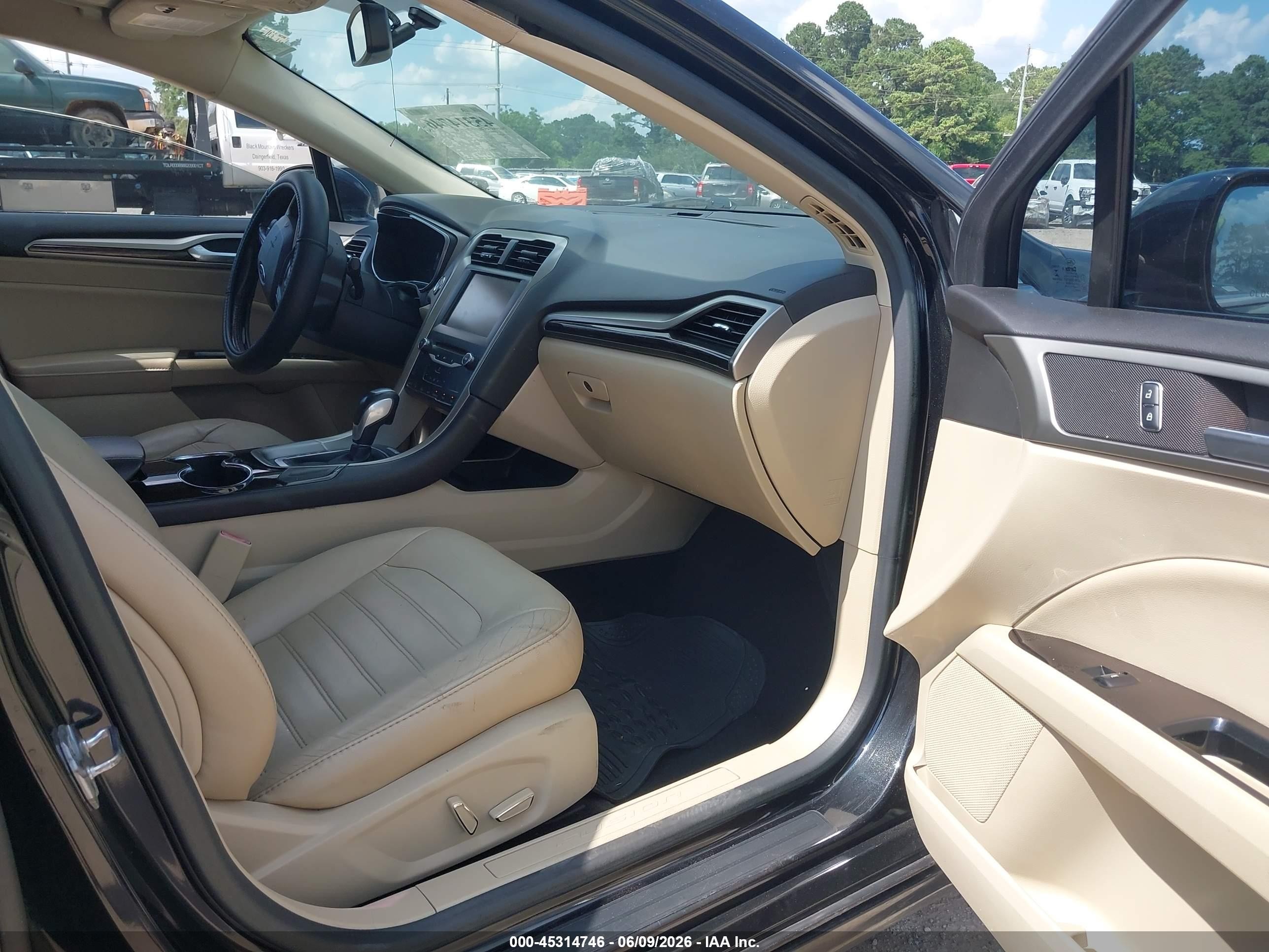 2014 Ford Fusion Se Black vin: 3FA6P0HD5ER329173