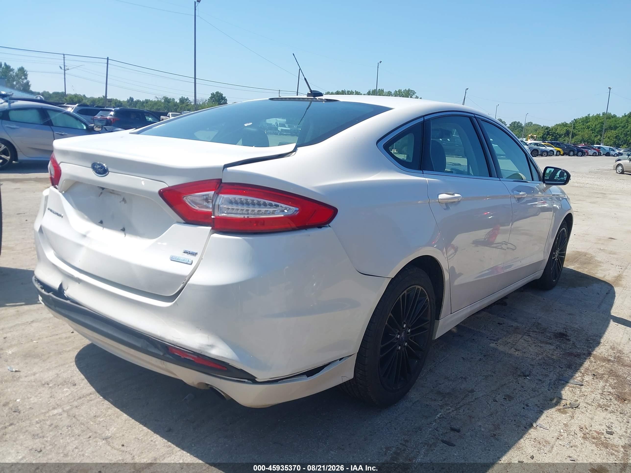 2014 Ford Fusion Se White vin: 3FA6P0HD5ER354218