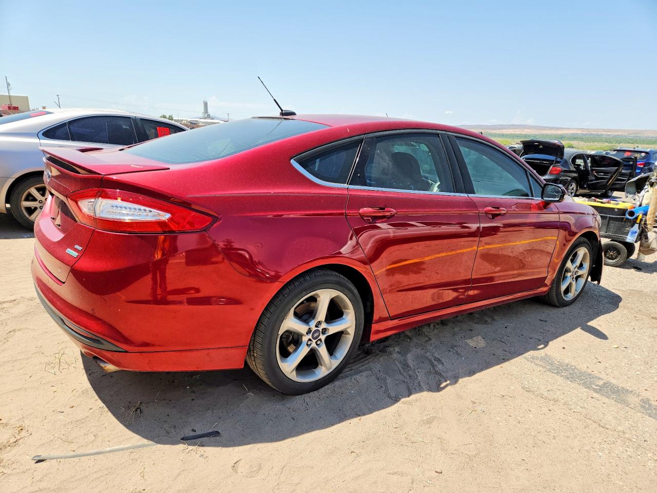2014 Ford Fusion Se Red vin: 3FA6P0HD5ER355935