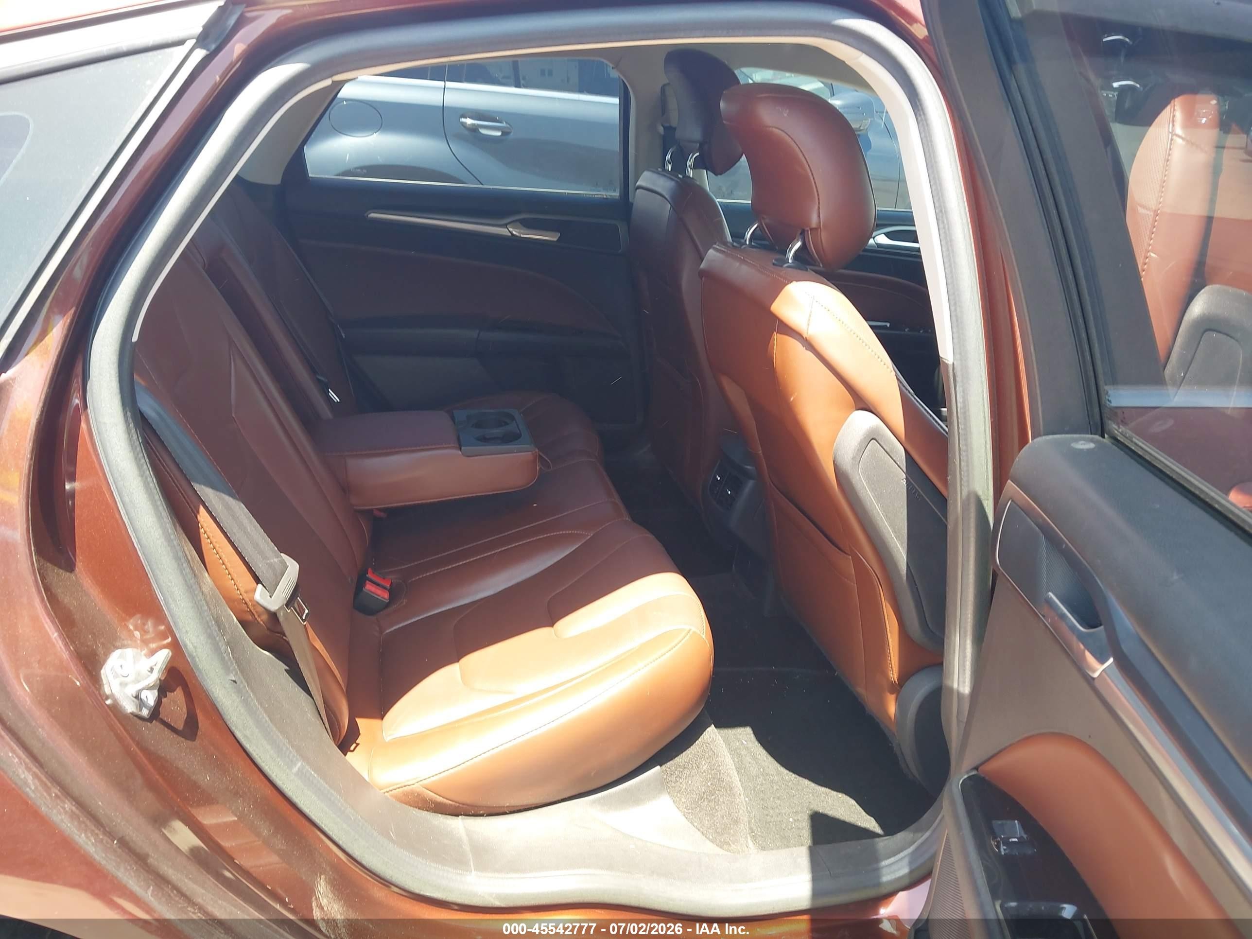 2015 Ford Fusion Se Burgundy vin: 3FA6P0HD5FR104074