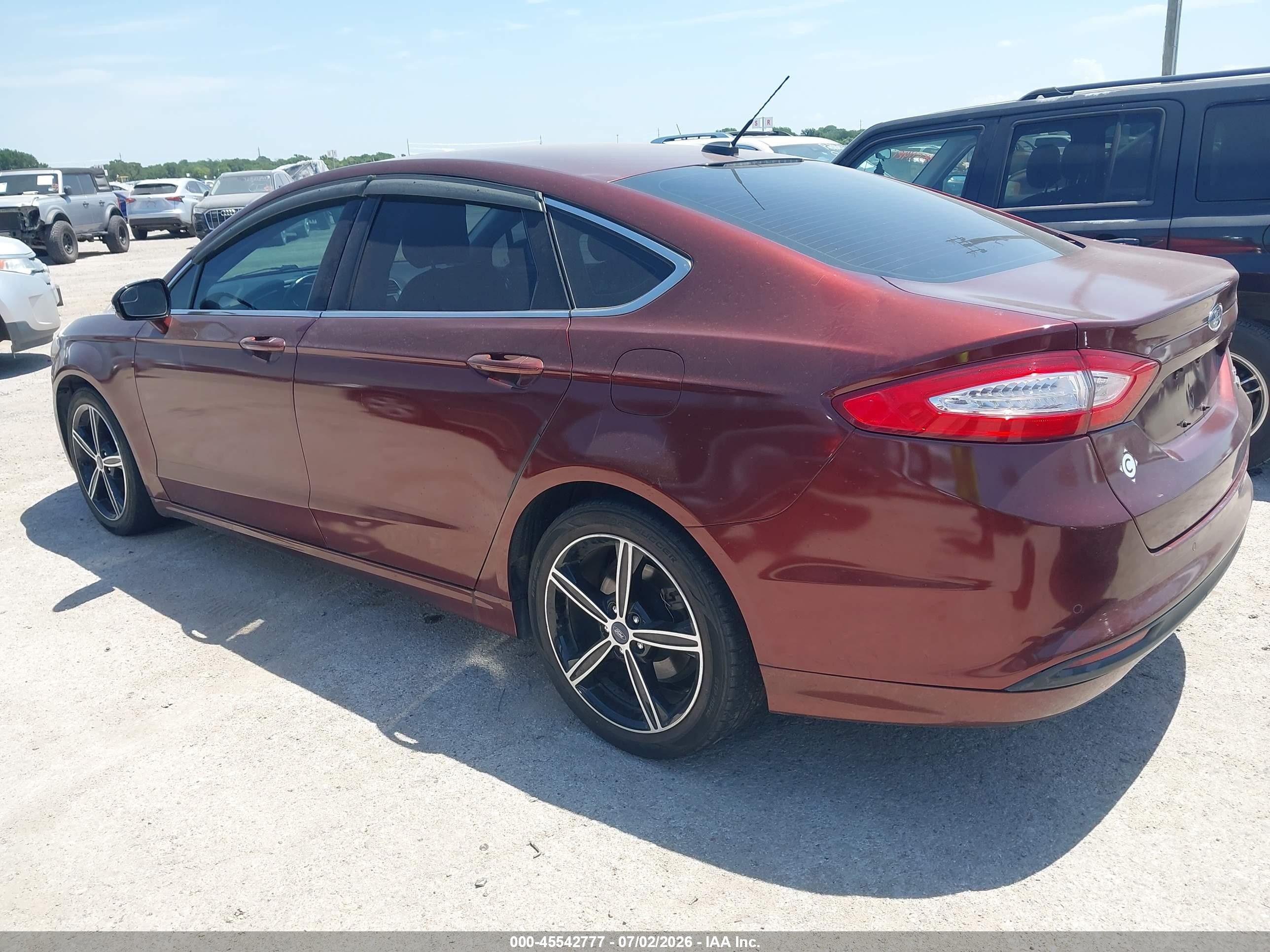 2015 Ford Fusion Se Burgundy vin: 3FA6P0HD5FR104074