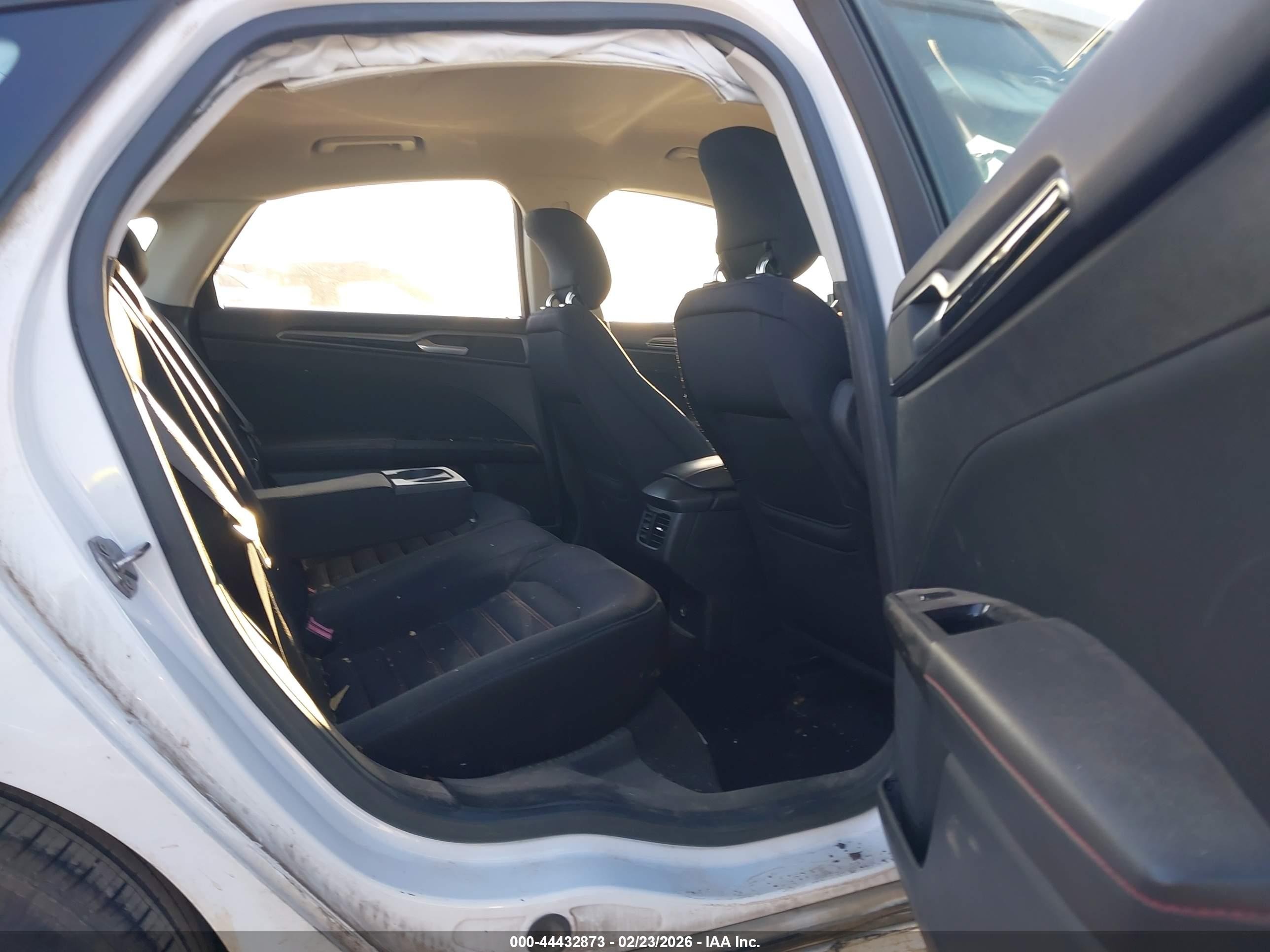 2015 Ford Fusion Se White vin: 3FA6P0HD5FR126849