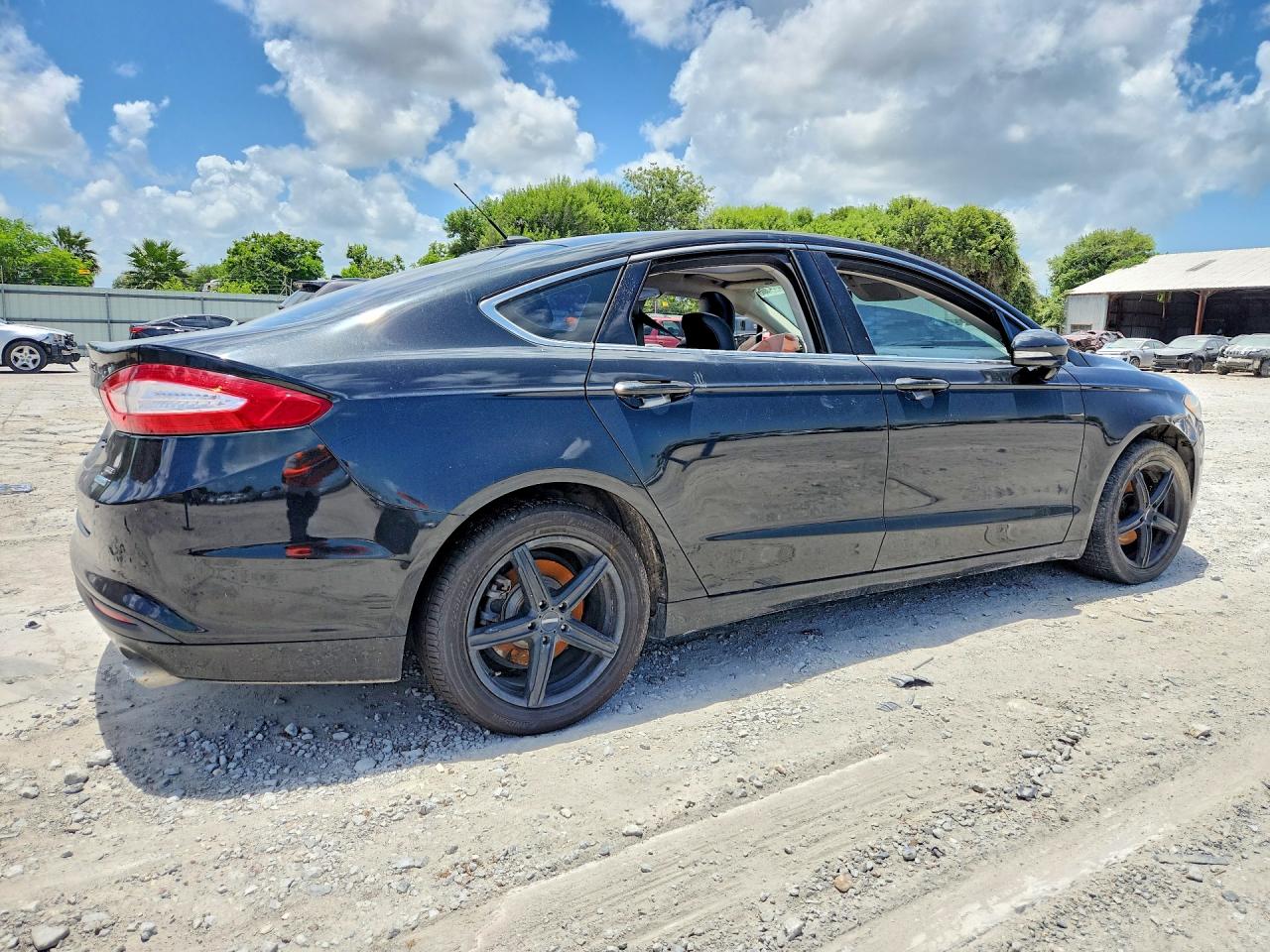 2015 Ford Fusion Se Black vin: 3FA6P0HD5FR130044