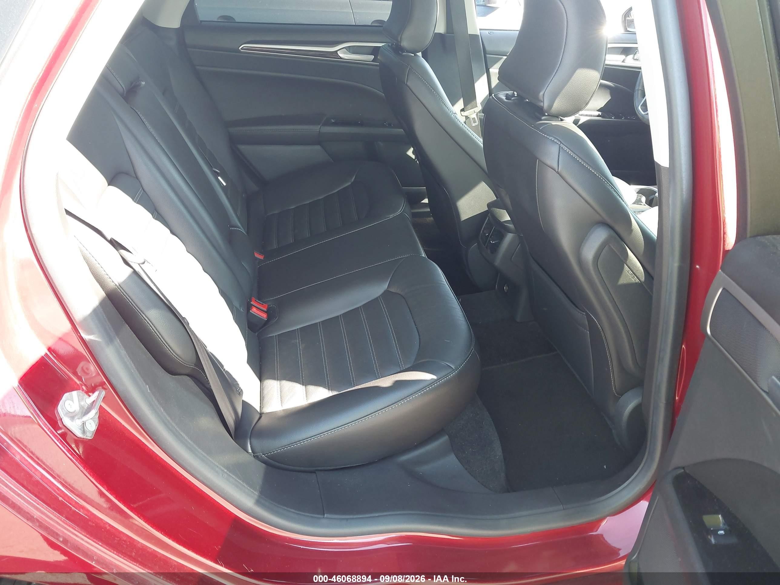 2015 Ford Fusion Se Red vin: 3FA6P0HD5FR226921