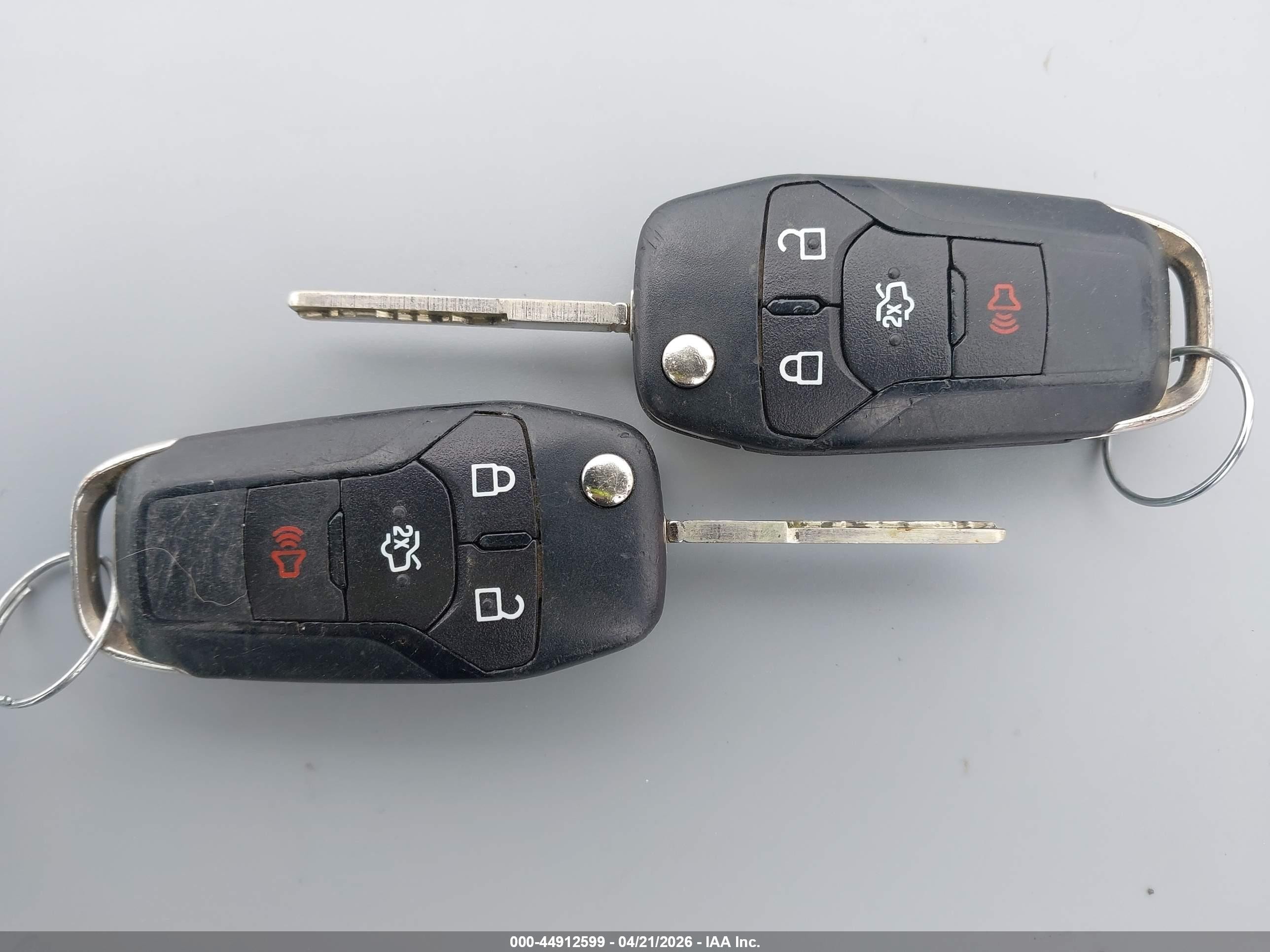 2015 Ford Fusion Se Черный vin: 3FA6P0HD5FR265220