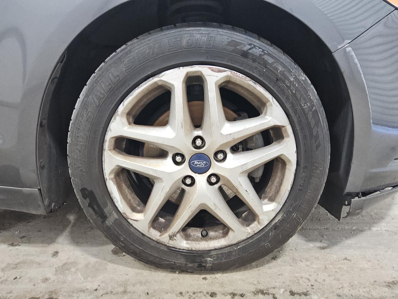 2015 Ford Fusion Se Серый vin: 3FA6P0HD5FR273284 Damage: Right Front Wheel, Curb Rash, > 12 Inches