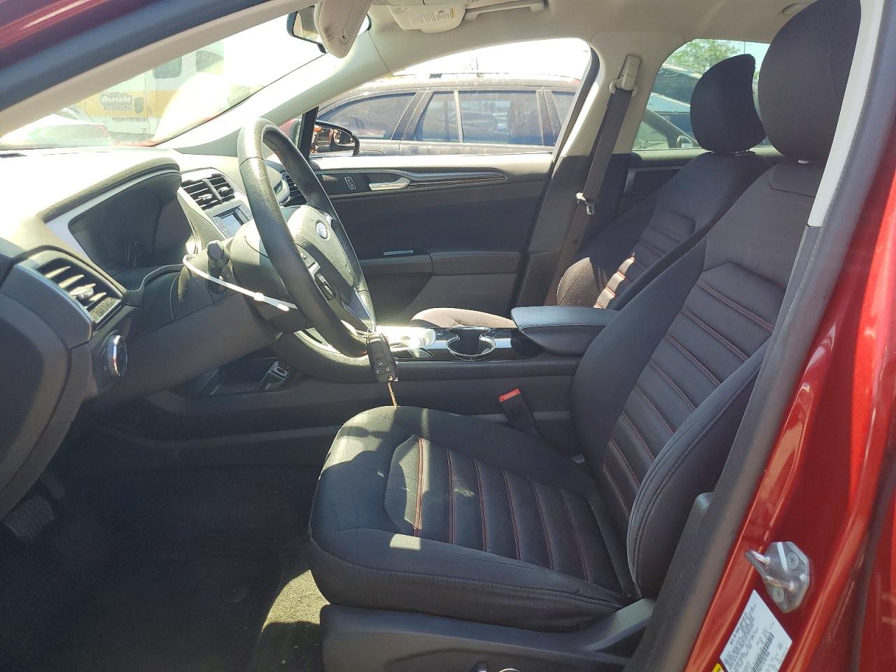 2015 Ford Fusion Se Red vin: 3FA6P0HD5FR281806
