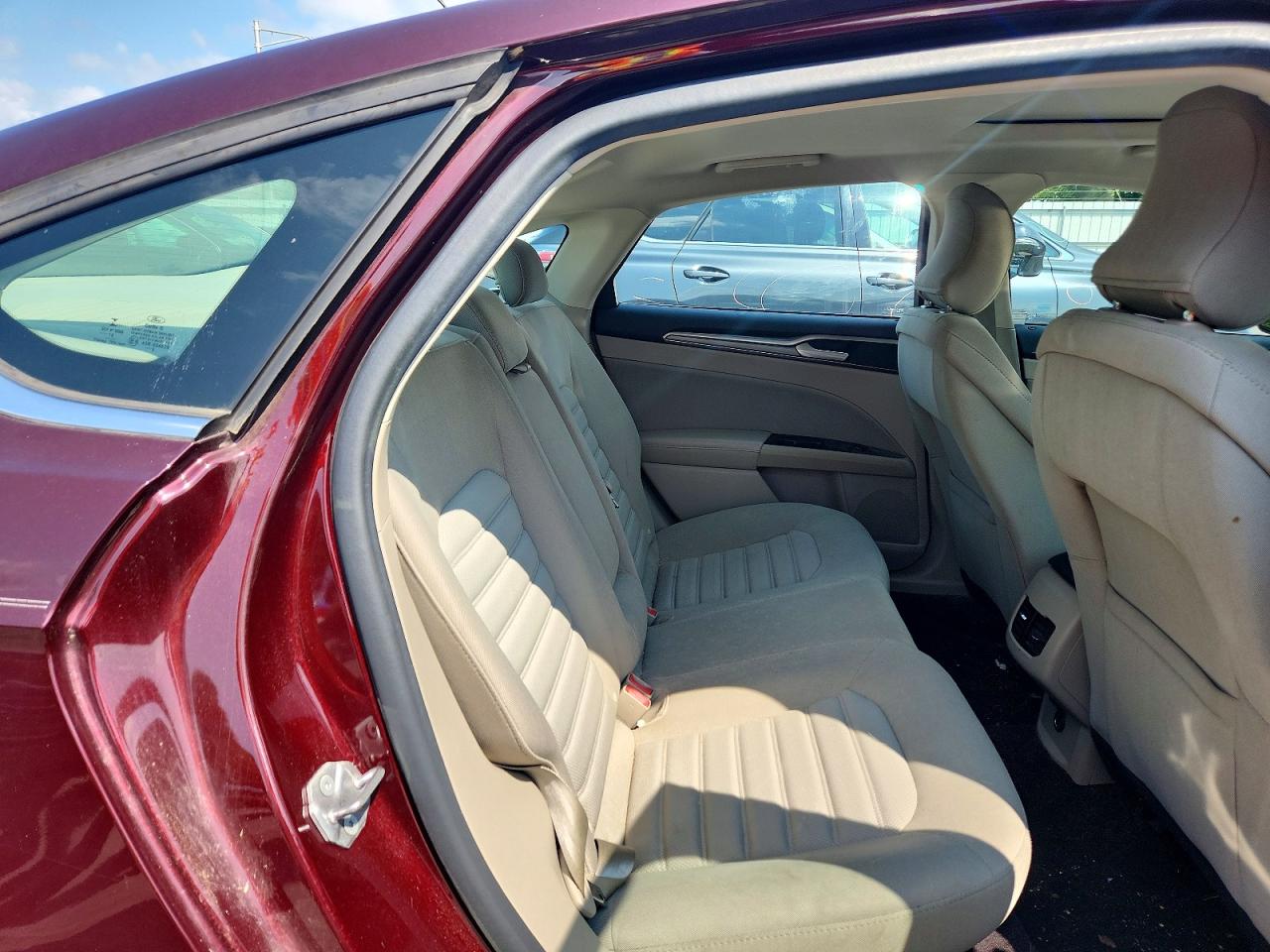 2017 Ford Fusion Se Фиолетовый vin: 3FA6P0HD5HR118687