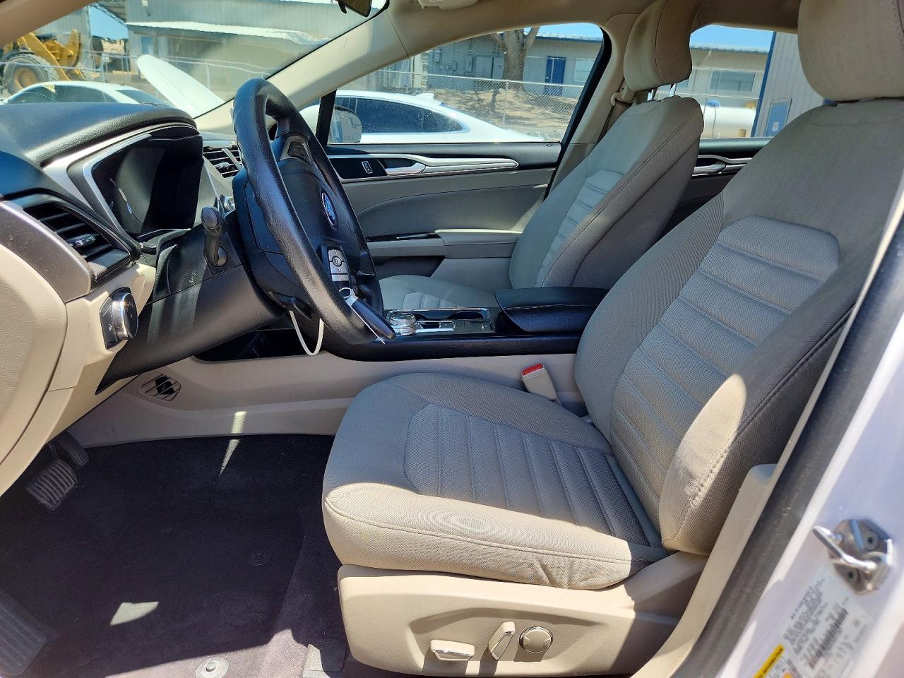 2017 Ford Fusion Se White vin: 3FA6P0HD5HR313365