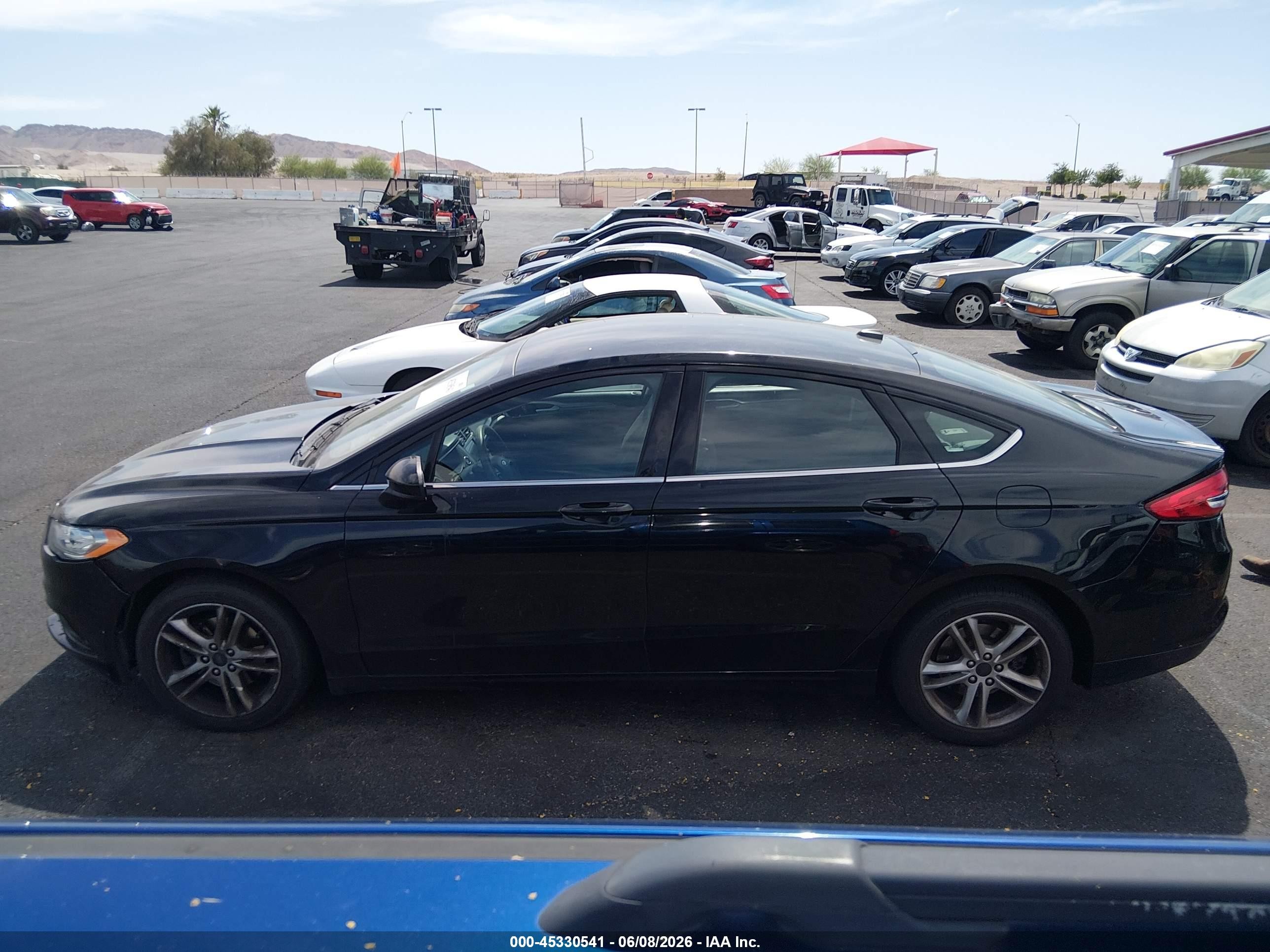 2018 Ford Fusion Se Black vin: 3FA6P0HD5JR253190