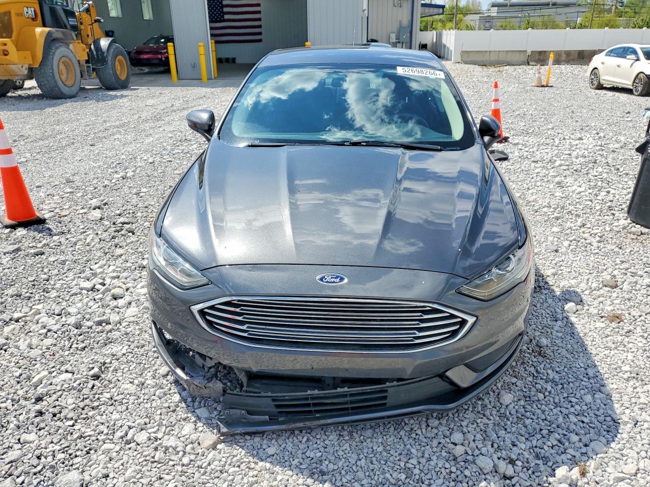2018 Ford Fusion Se Серый vin: 3FA6P0HD5JR255988