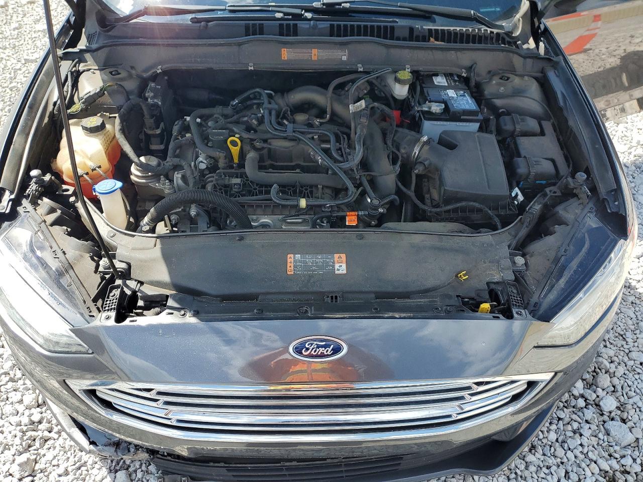2018 Ford Fusion Se Серый vin: 3FA6P0HD5JR255988
