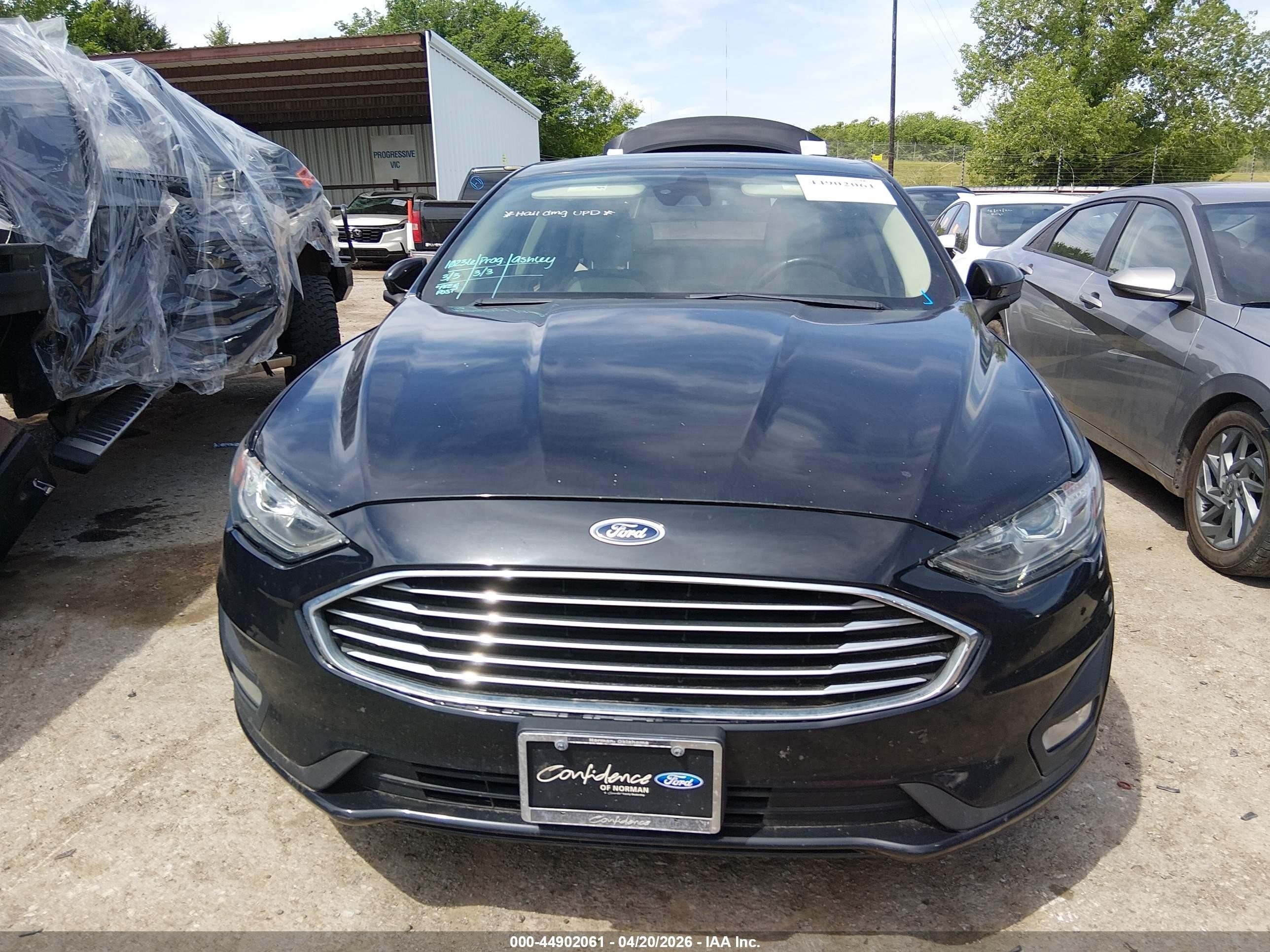 2020 Ford Fusion Se Black vin: 3FA6P0HD5LR110937