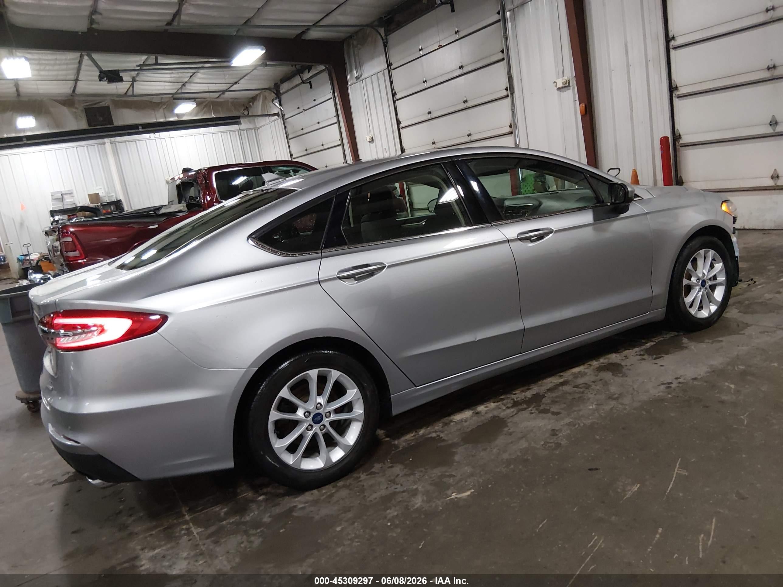2020 Ford Fusion Se Gray vin: 3FA6P0HD5LR220144