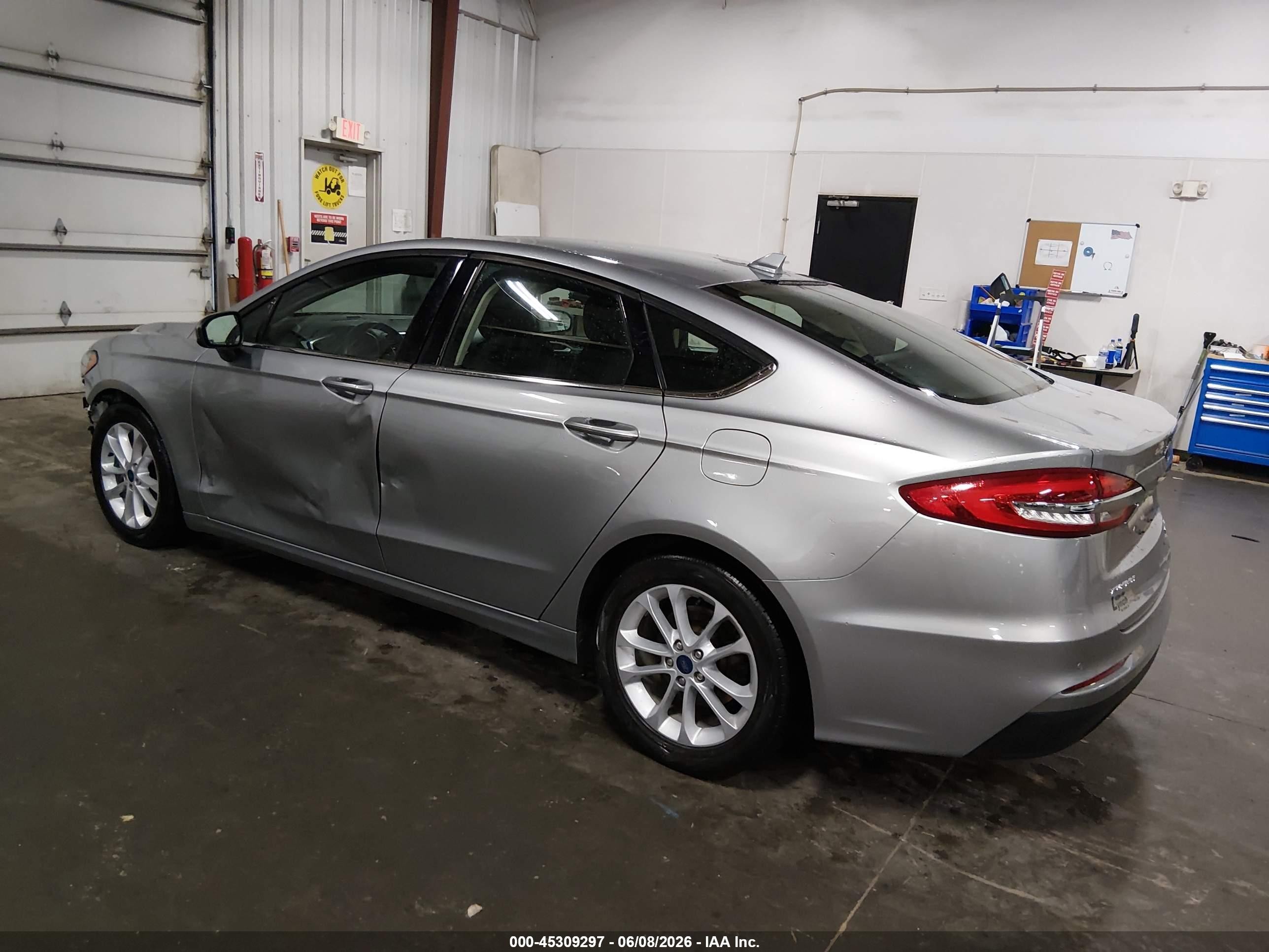 2020 Ford Fusion Se Gray vin: 3FA6P0HD5LR220144