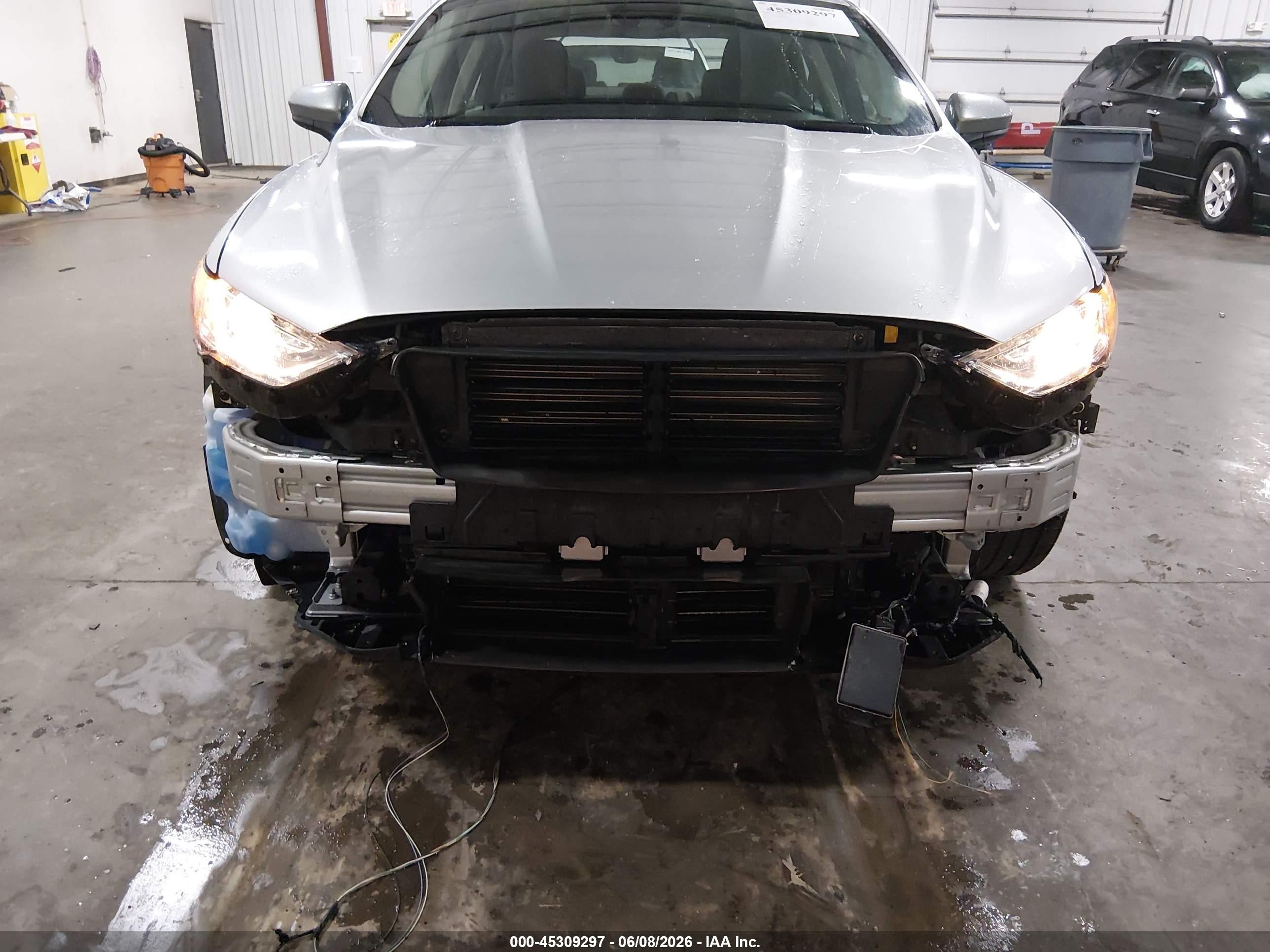 2020 Ford Fusion Se Gray vin: 3FA6P0HD5LR220144