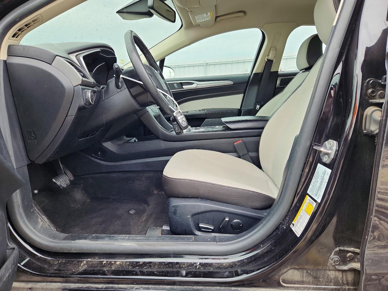 2020 Ford Fusion Se Black vin: 3FA6P0HD5LR233170