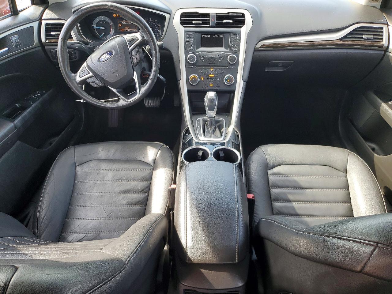 2014 Ford Fusion Se Red vin: 3FA6P0HD6ER145179