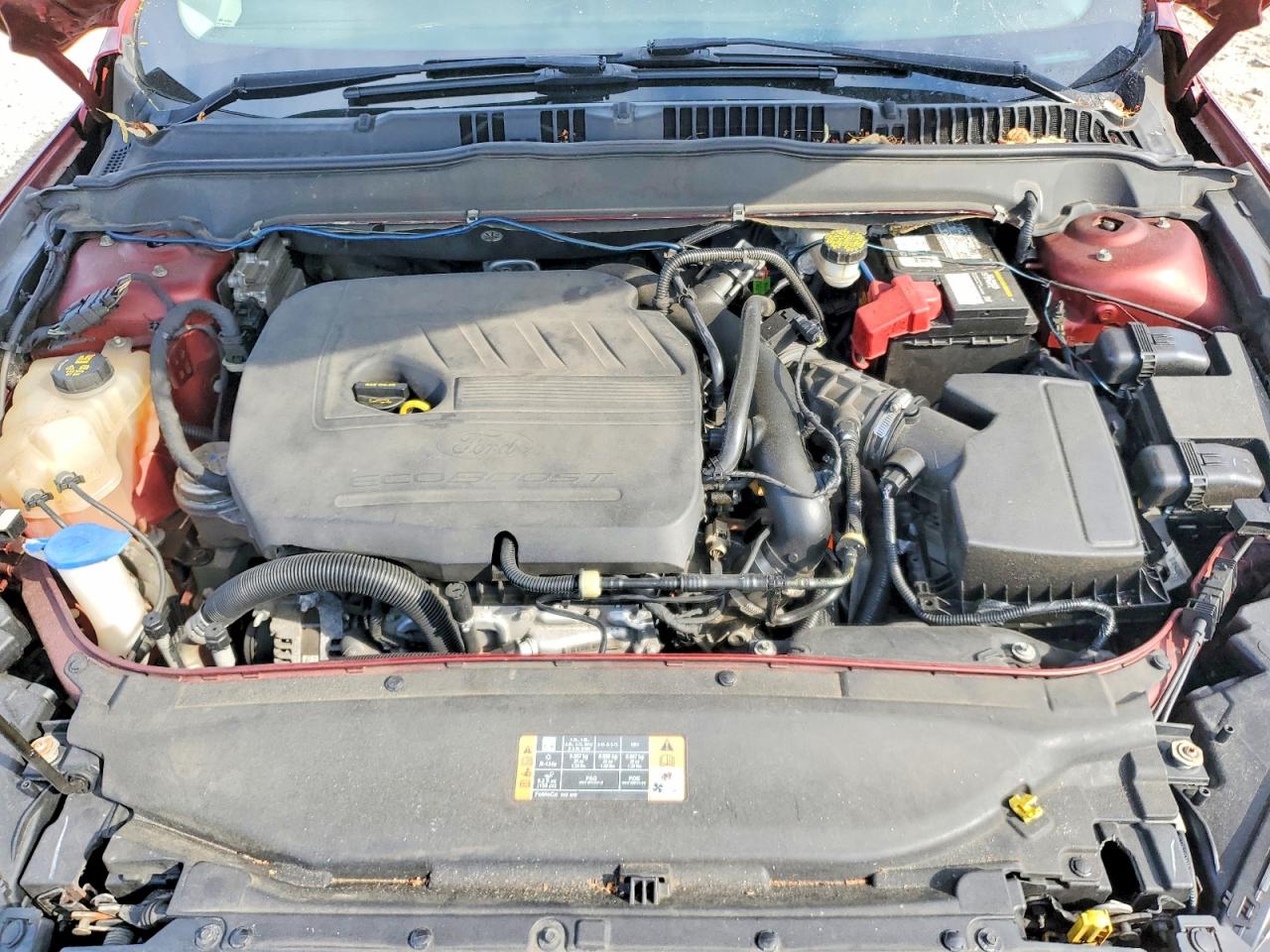 2014 Ford Fusion Se Red vin: 3FA6P0HD6ER145179