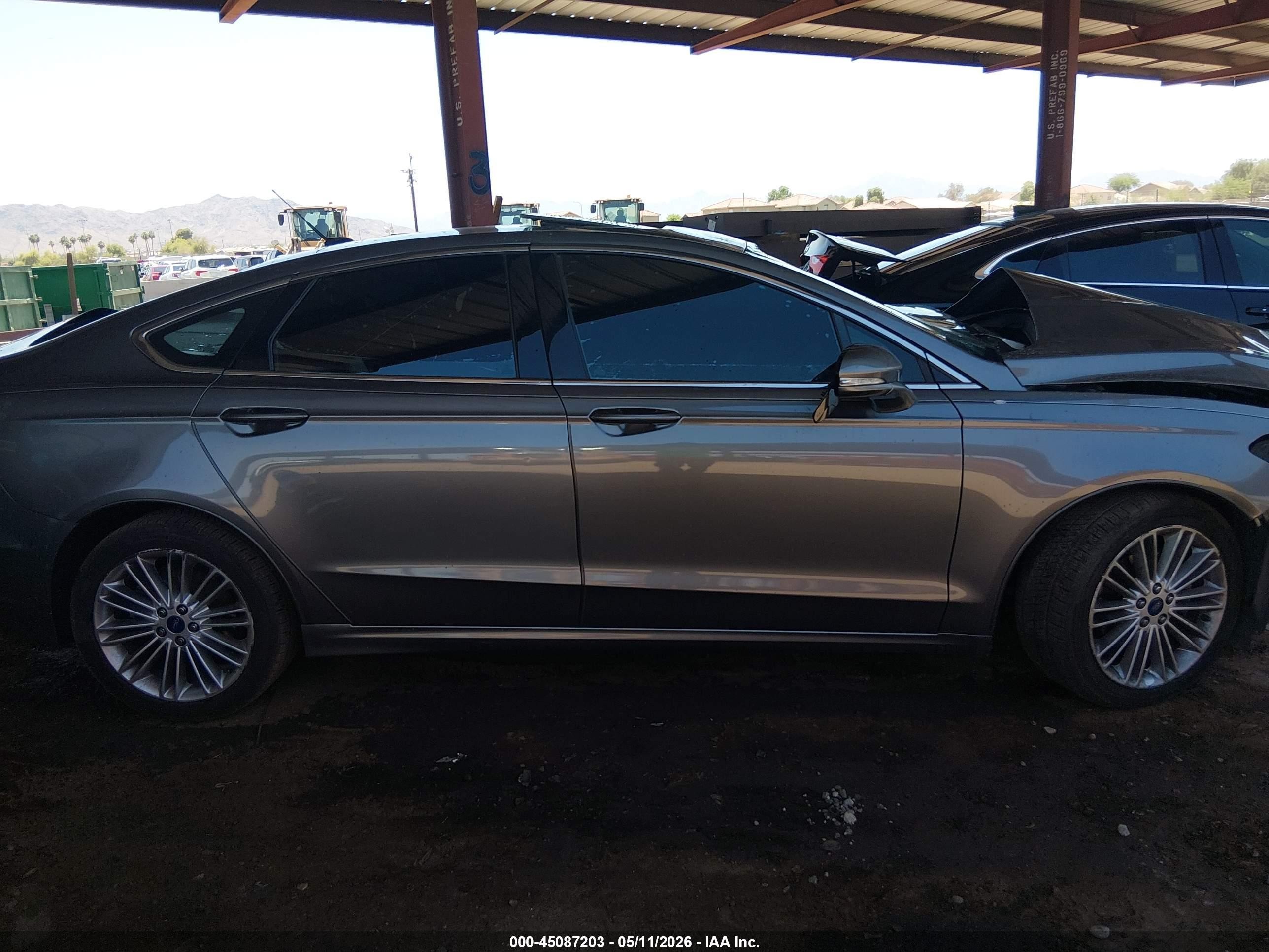 2014 Ford Fusion Se Серый vin: 3FA6P0HD6ER168140