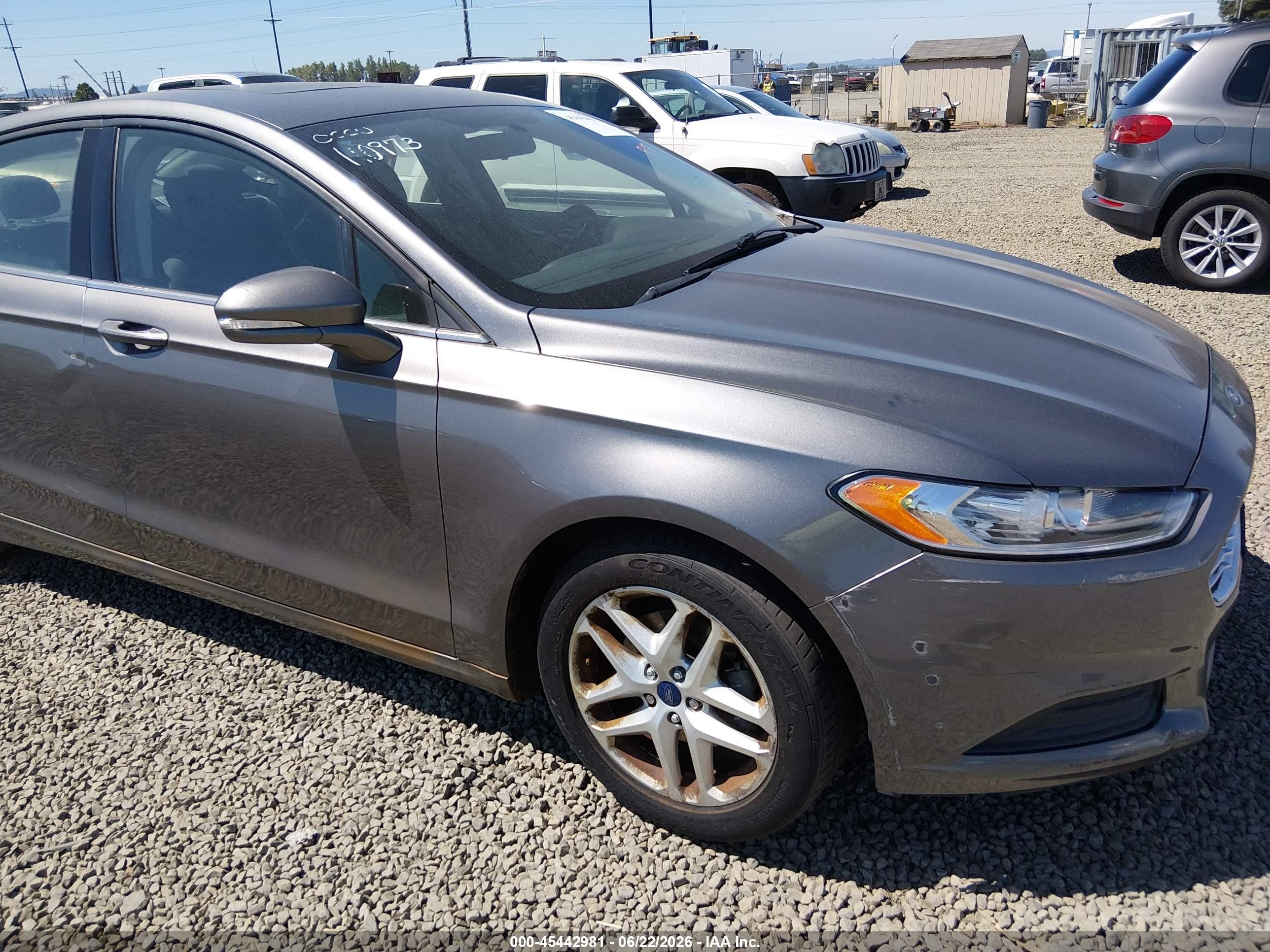 2014 Ford Fusion Se Gray vin: 3FA6P0HD6ER188128