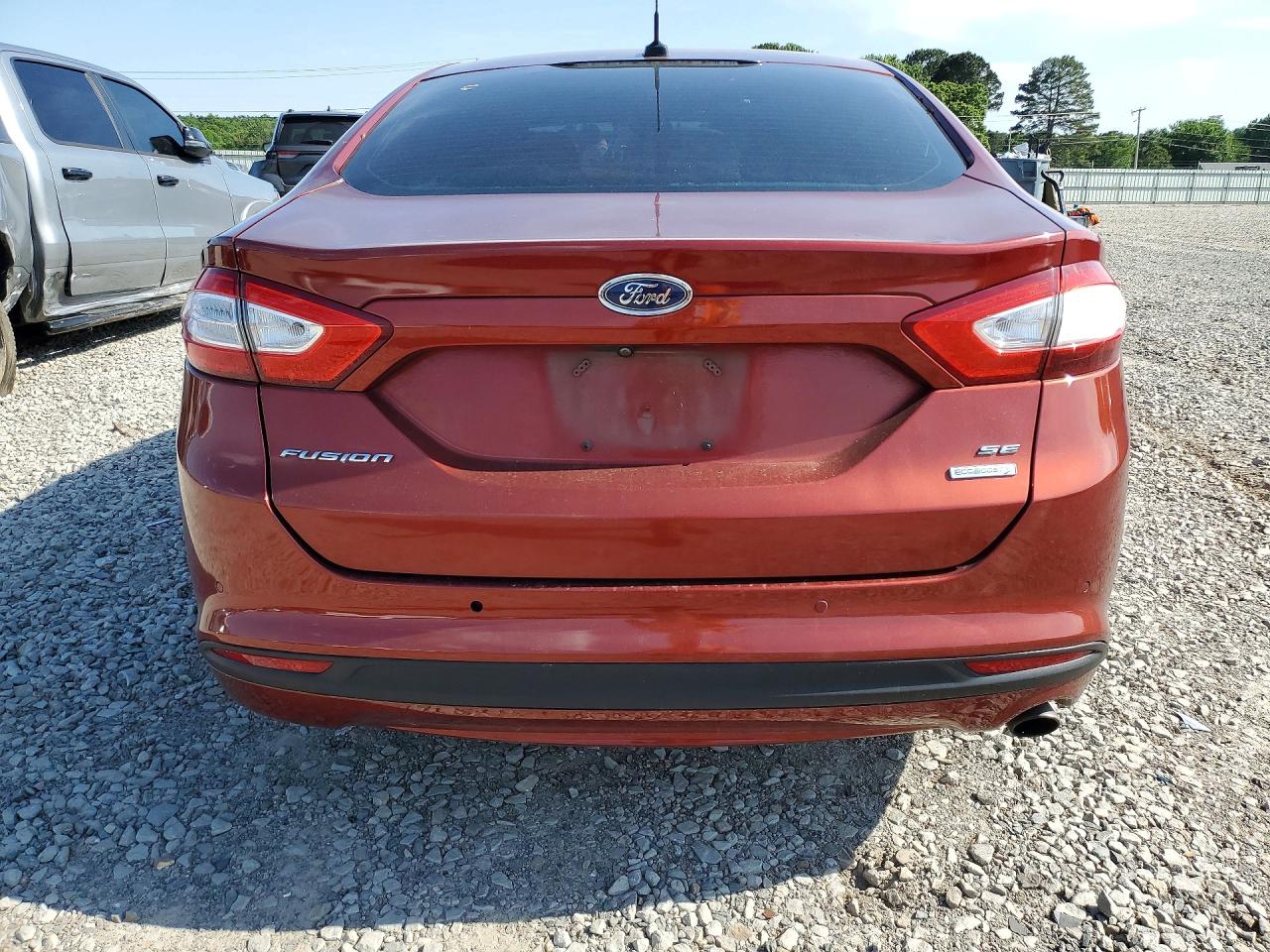 2014 Ford Fusion Красный vin: 3FA6P0HD6ER212427