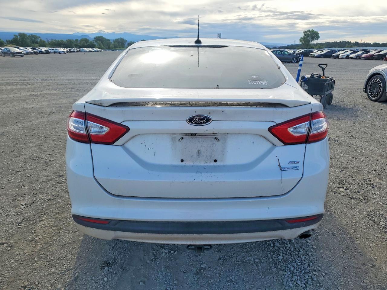 2014 Ford Fusion Se White vin: 3FA6P0HD6ER212458