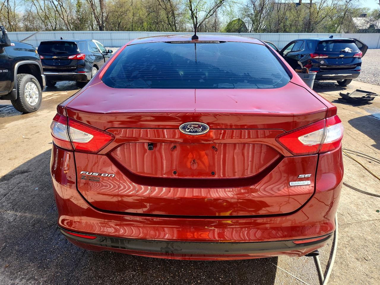 2014 Ford Fusion Se Red vin: 3FA6P0HD6ER214064