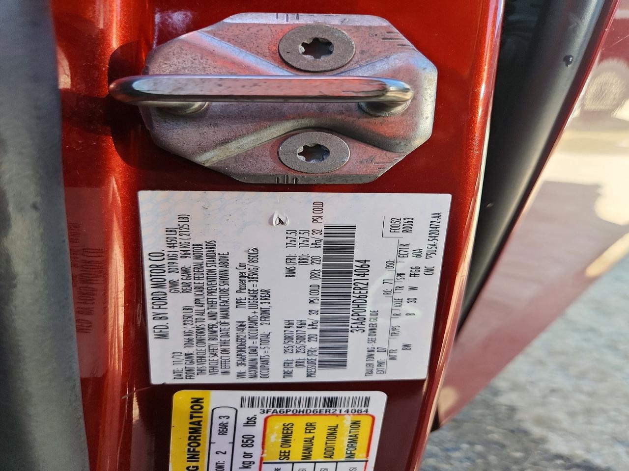 2014 Ford Fusion Se Red vin: 3FA6P0HD6ER214064