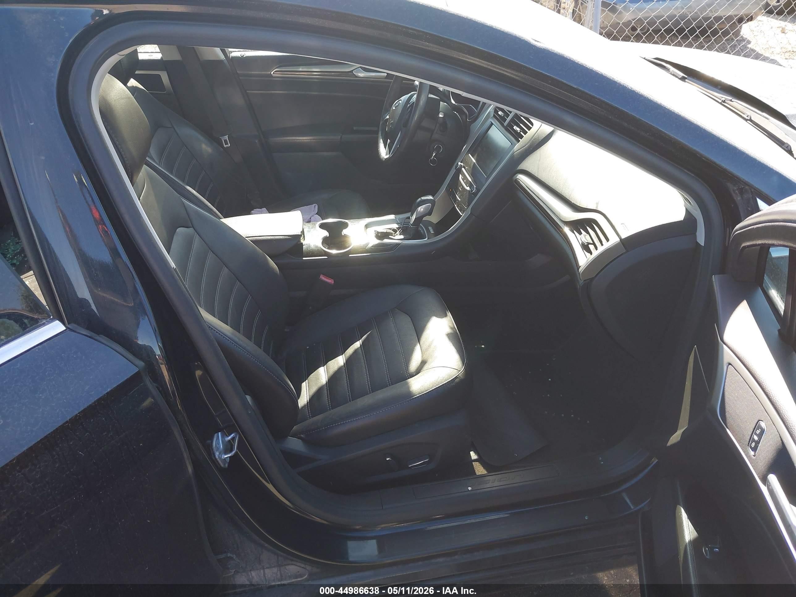 2014 Ford Fusion Se Black vin: 3FA6P0HD6ER396381